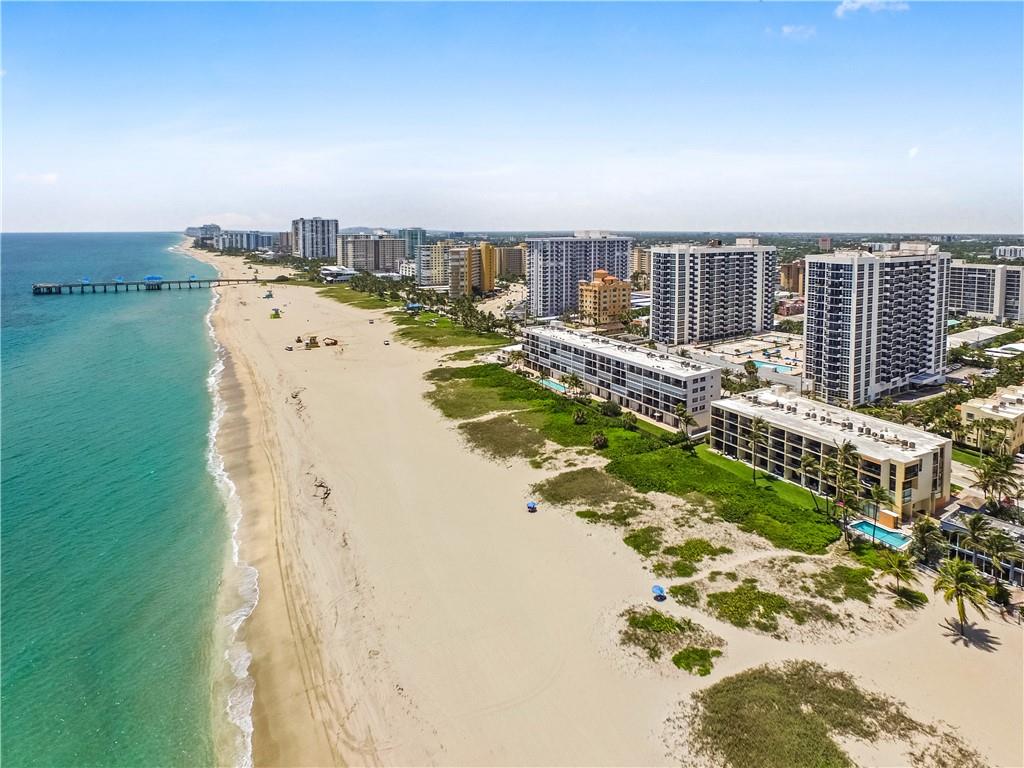 Ocean Townhomes - Residential