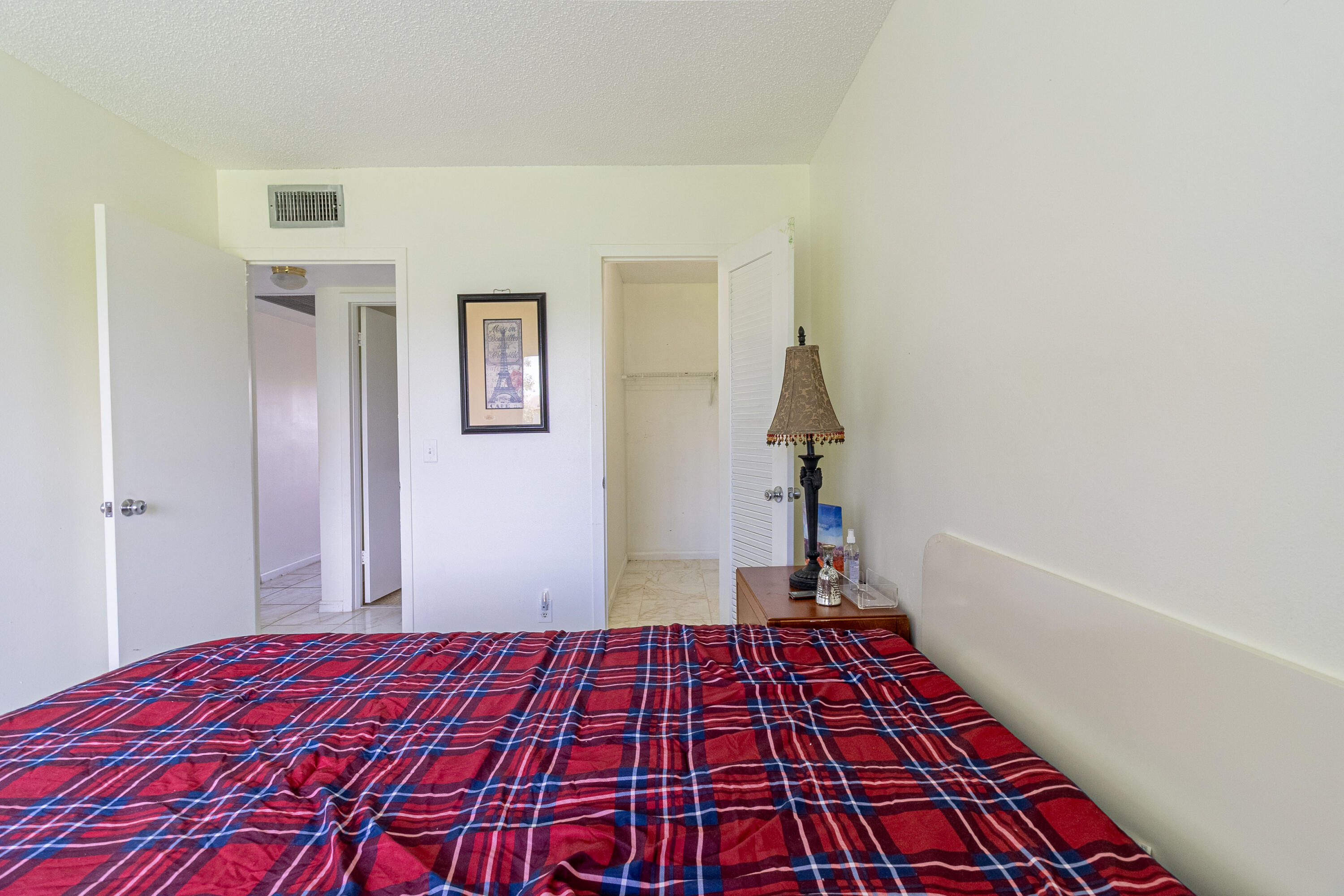 MANSFIELD AT CENTURY VILLAGE CONDO - Residential Lease