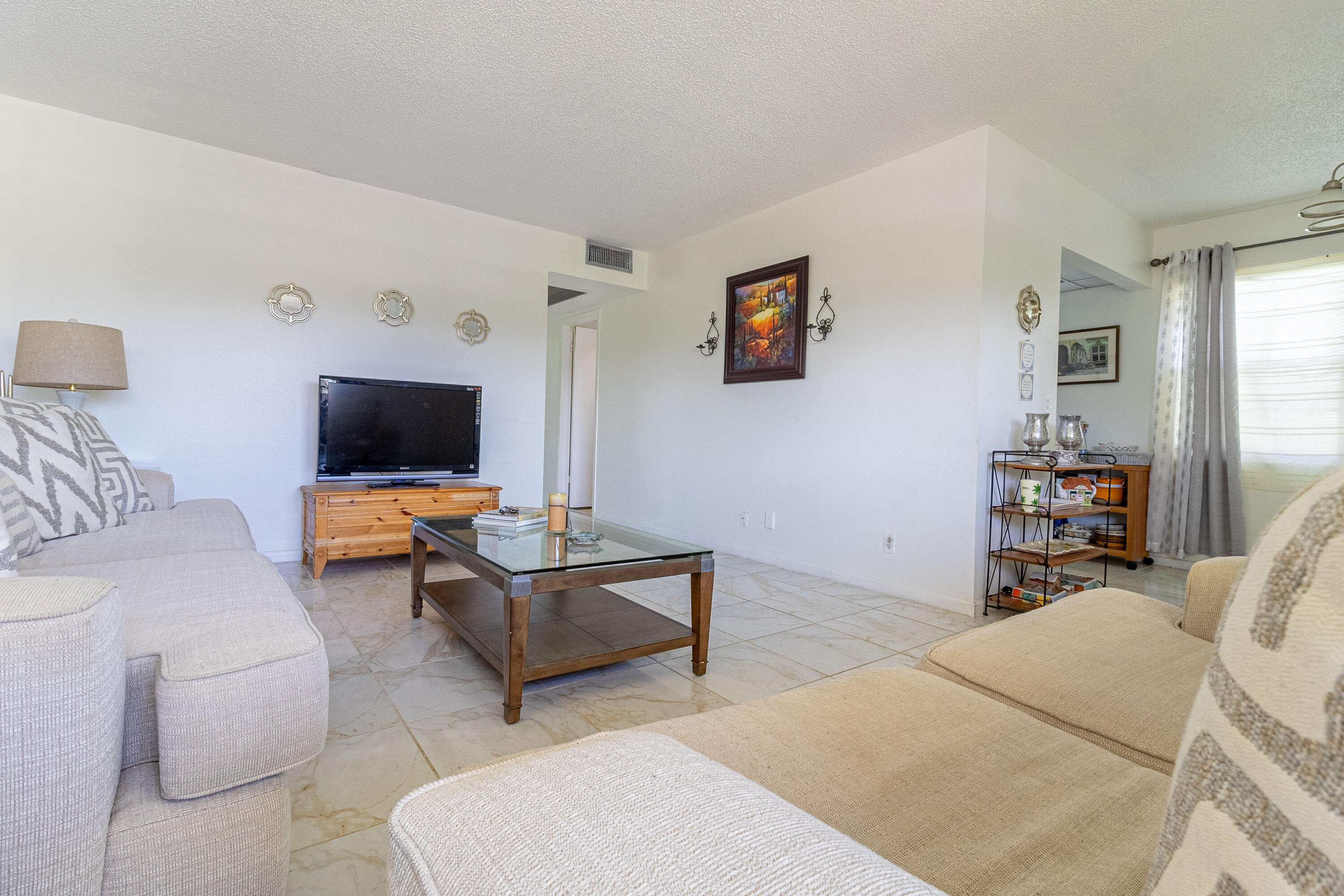 MANSFIELD AT CENTURY VILLAGE CONDO - Residential Lease