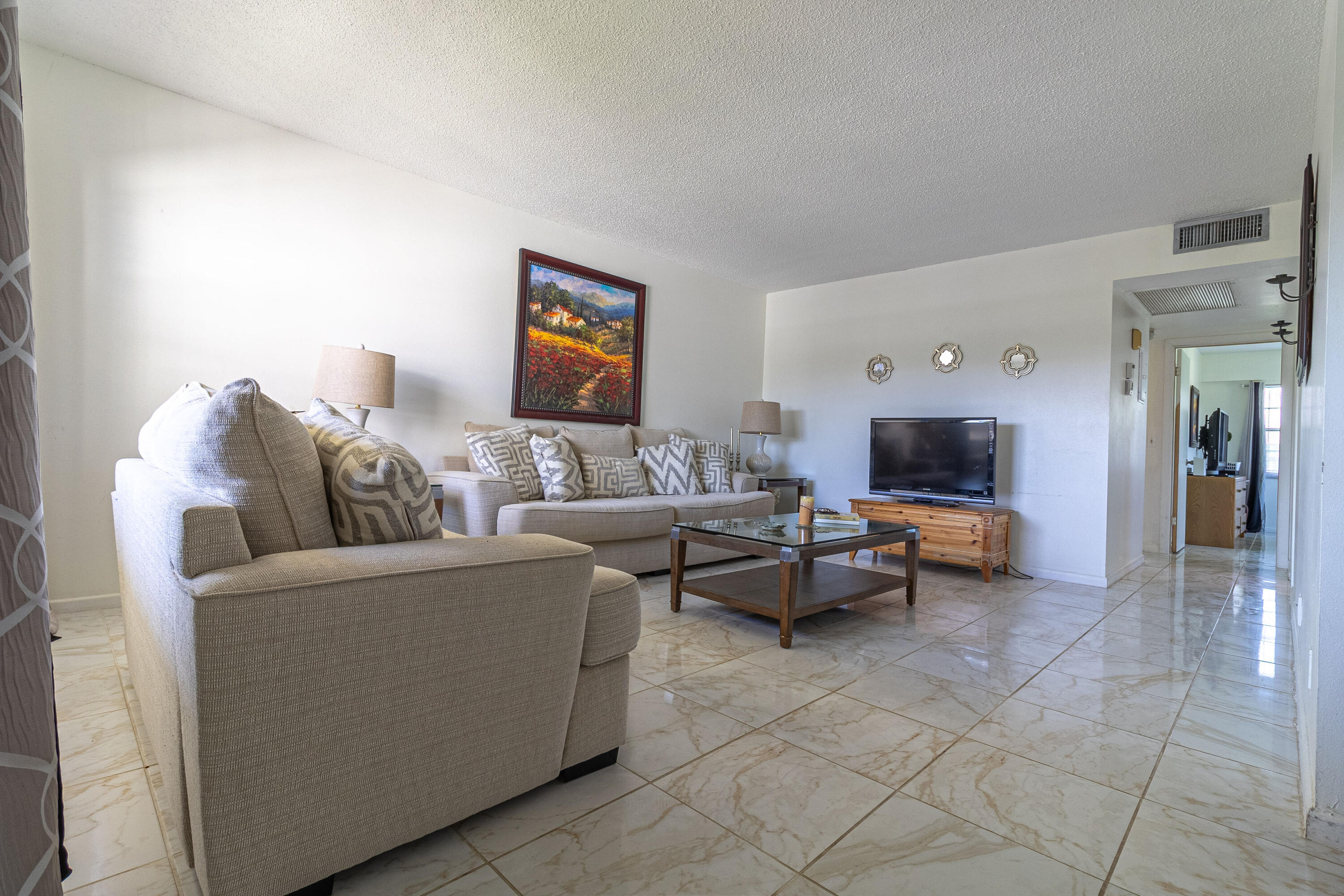 MANSFIELD AT CENTURY VILLAGE CONDO - Residential Lease