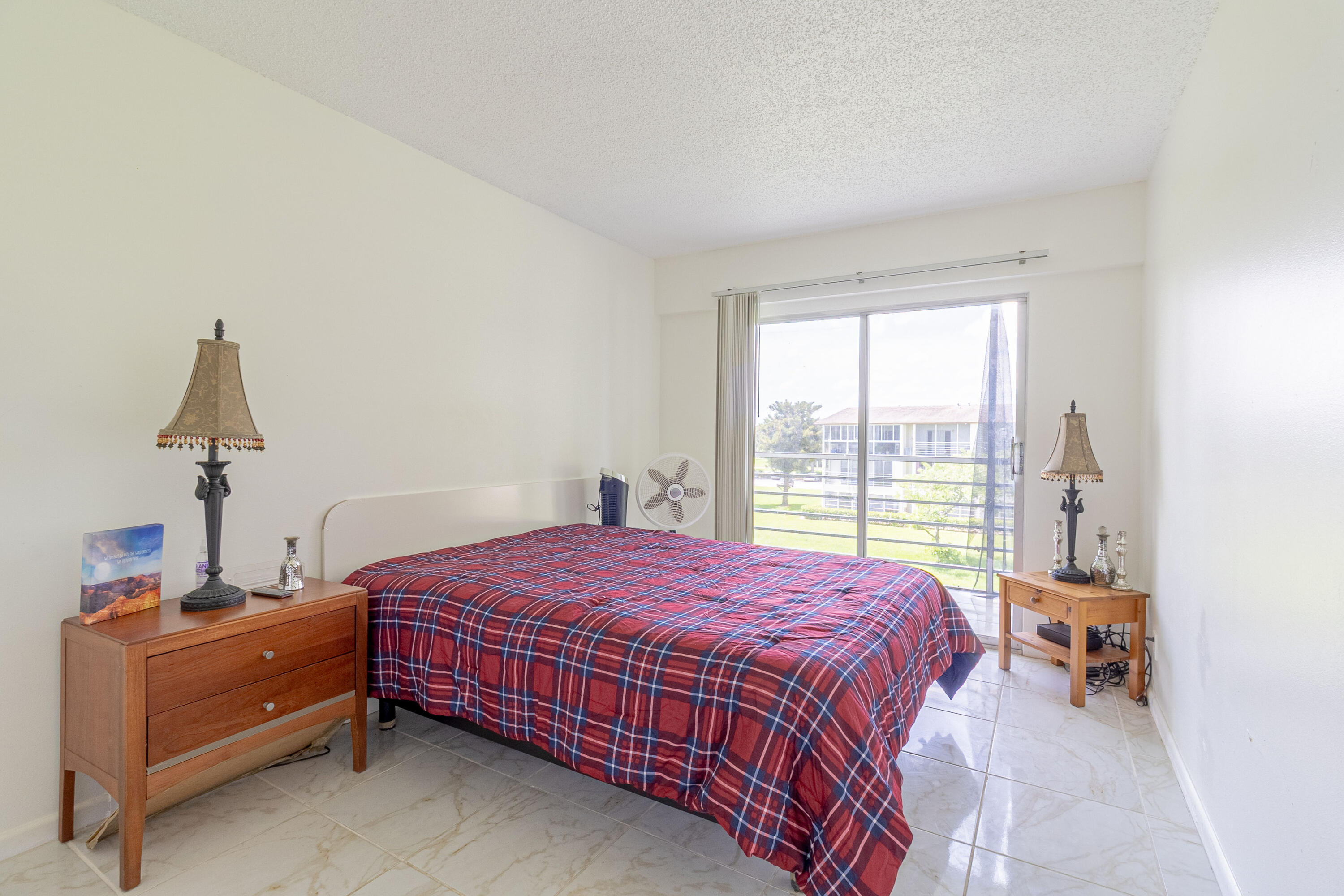 MANSFIELD AT CENTURY VILLAGE CONDO - Residential Lease