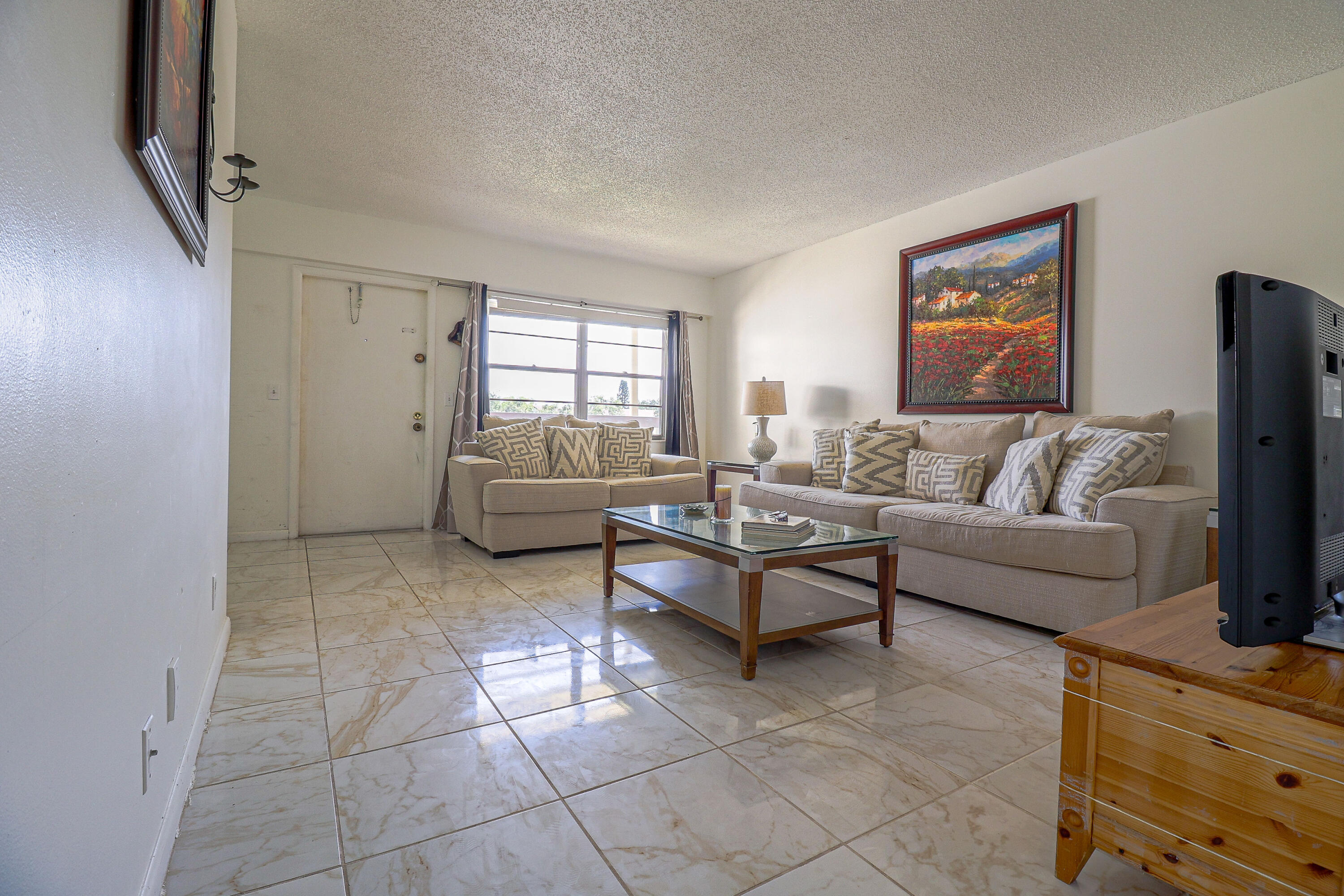 MANSFIELD AT CENTURY VILLAGE CONDO - Residential Lease