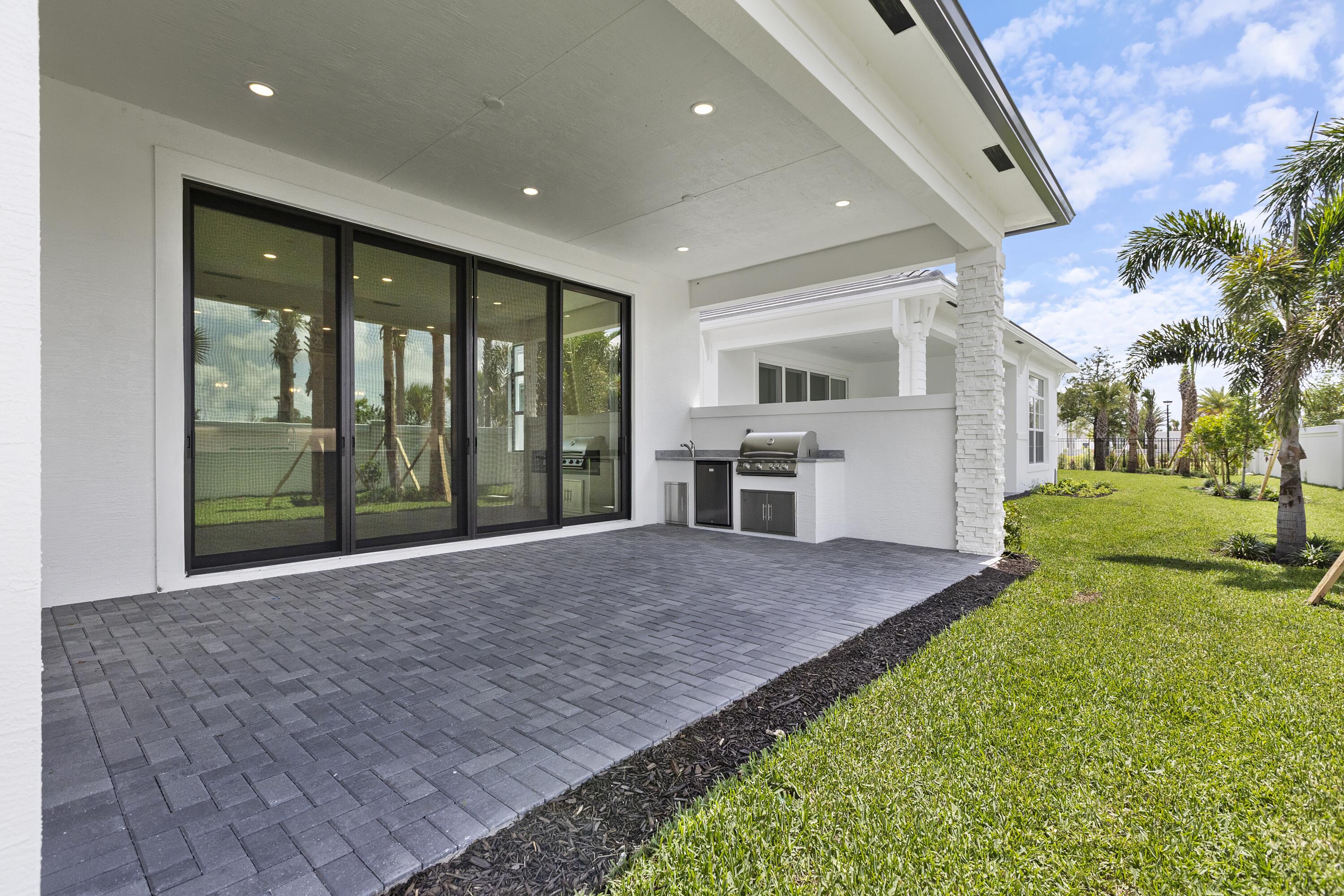 Esprit at Avenir - Residential