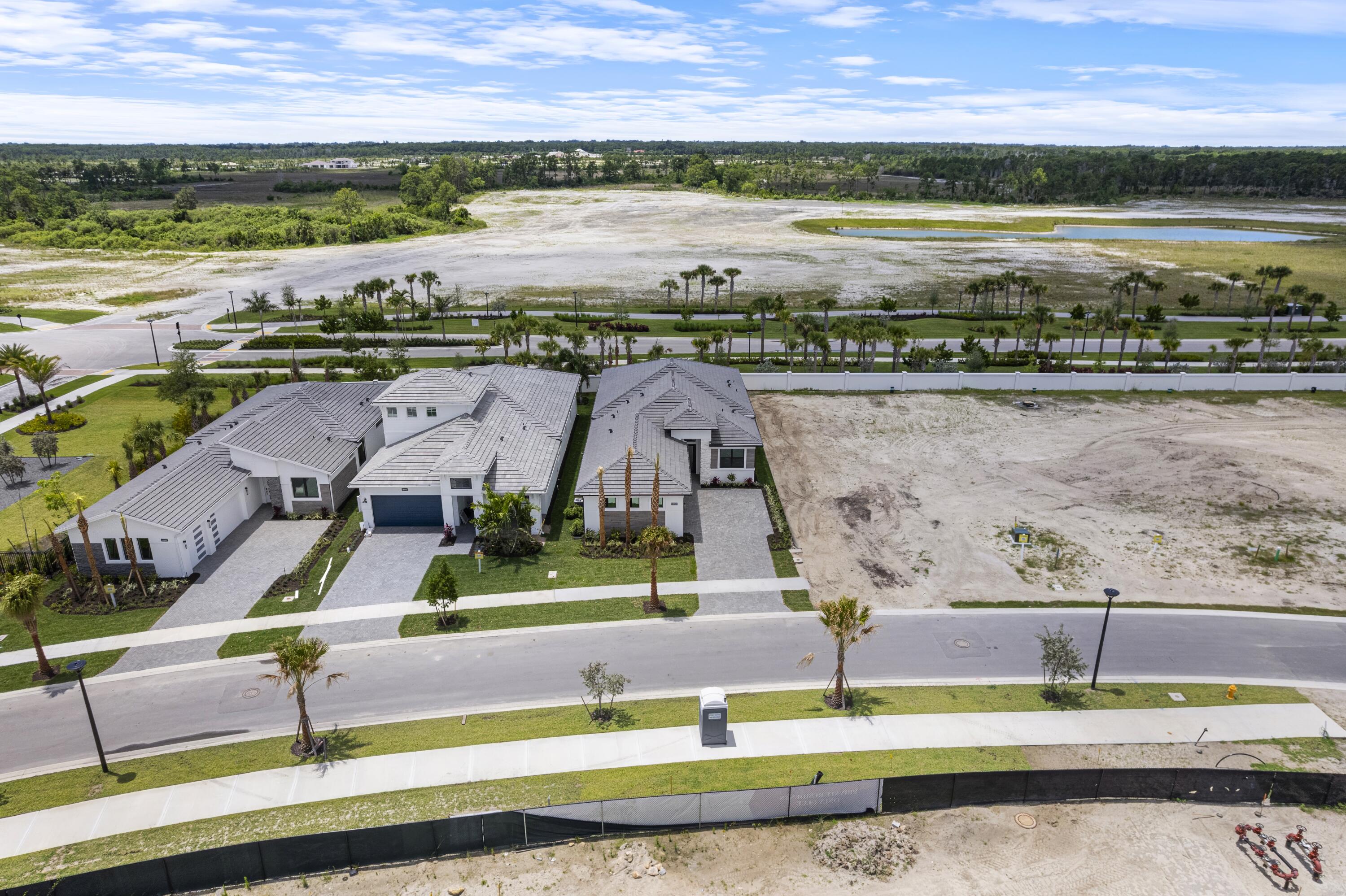Esprit at Avenir - Residential
