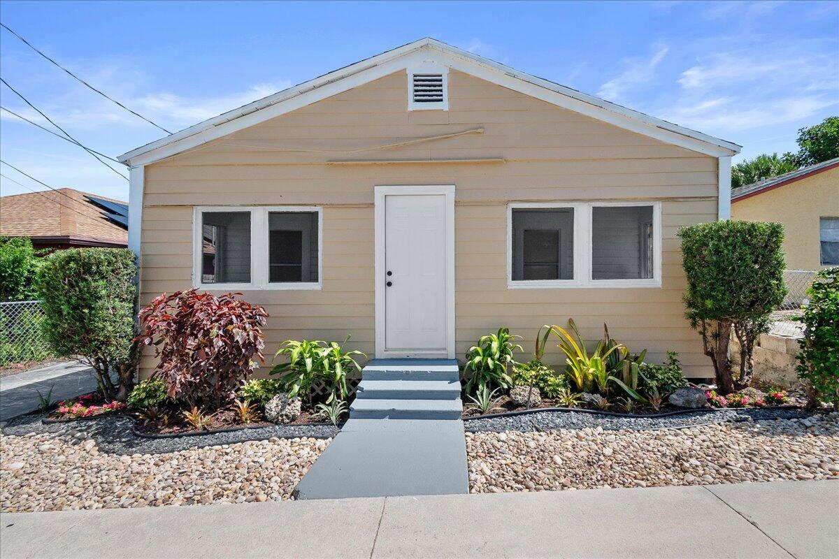 Welcome to this charming 3-bedroom, 1-bath single-family home in West Palm Beach! Offering 1,075 square feet of living space, this home blends classic character with everyday comfort. Inside, you'll find a functional layout featuring spacious living areas and a bright kitchen ready for your personal touch. Situated on a 3,600-square-foot lot, the property provides outdoor space for entertaining, gardening, or relaxing. Conveniently located near shopping, dining, schools, major roadways, and just minutes from downtown West Palm Beach and area beaches, this home is an excellent opportunity for first-time buyers, investors, or anyone looking to enjoy the South Florida lifestyle. Don't miss your chance to make this property your own!