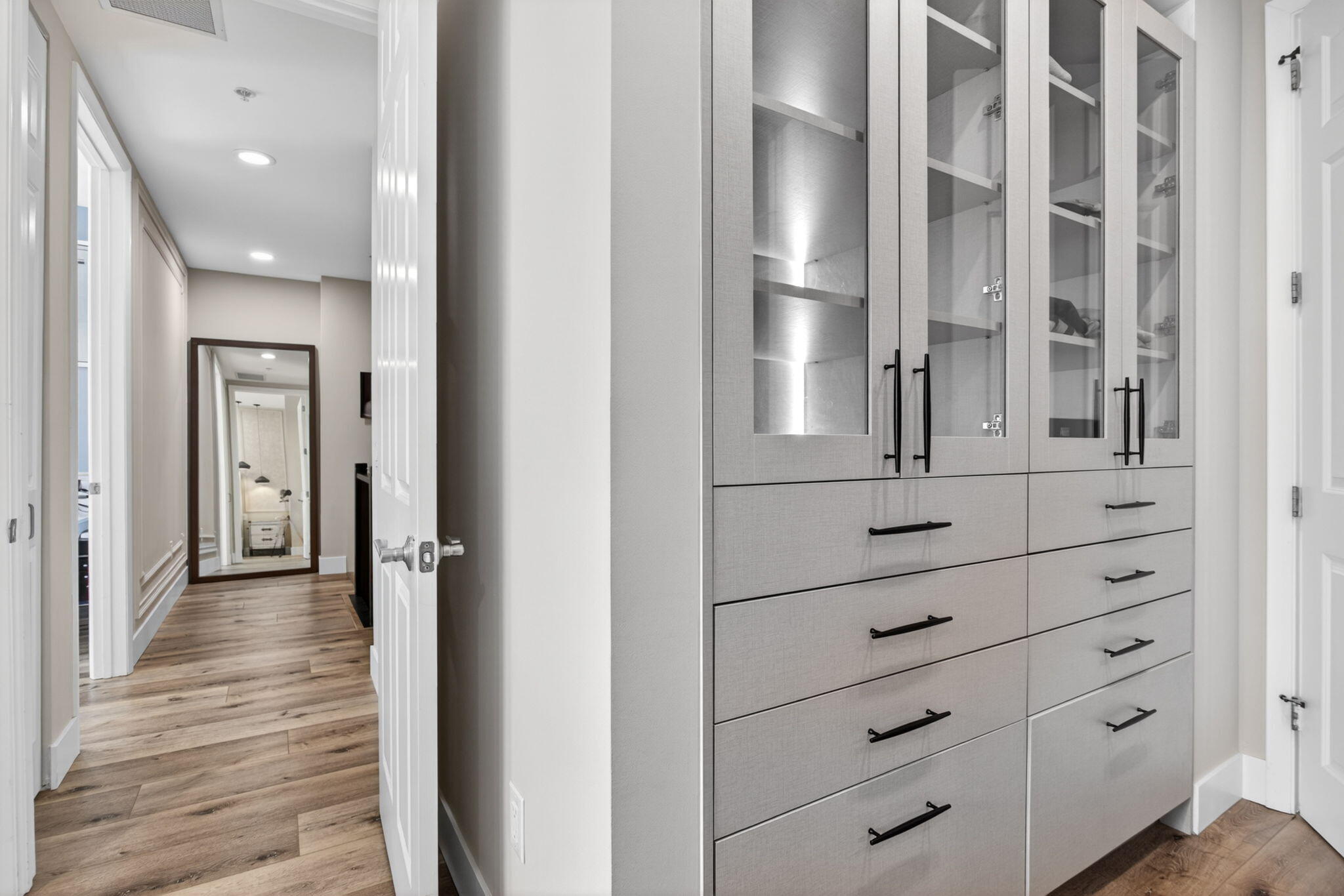 WILTON STATION RES CONDO - Residential