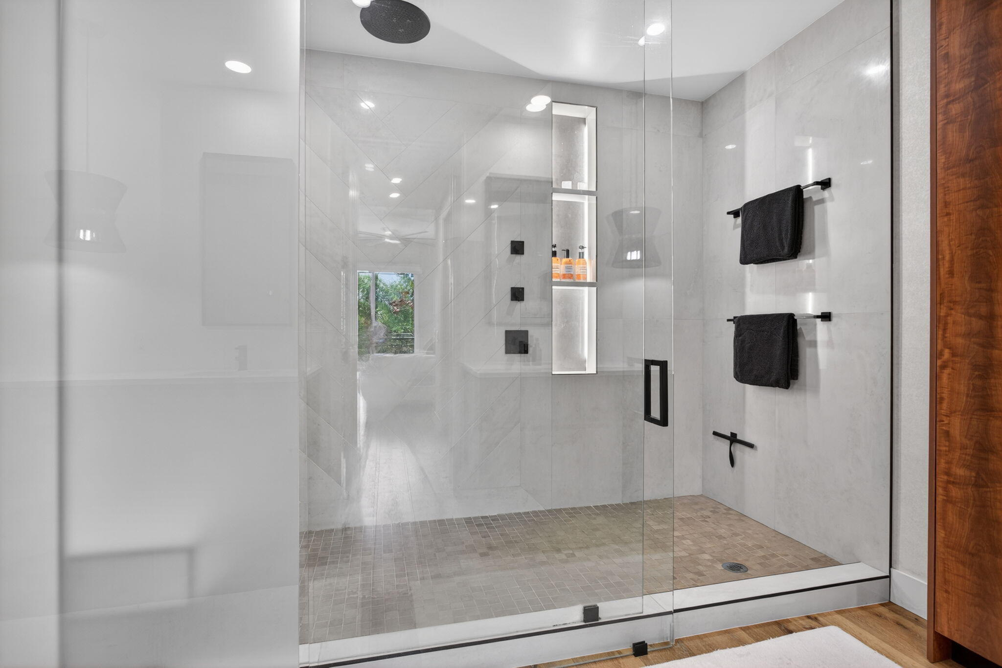 WILTON STATION RES CONDO - Residential