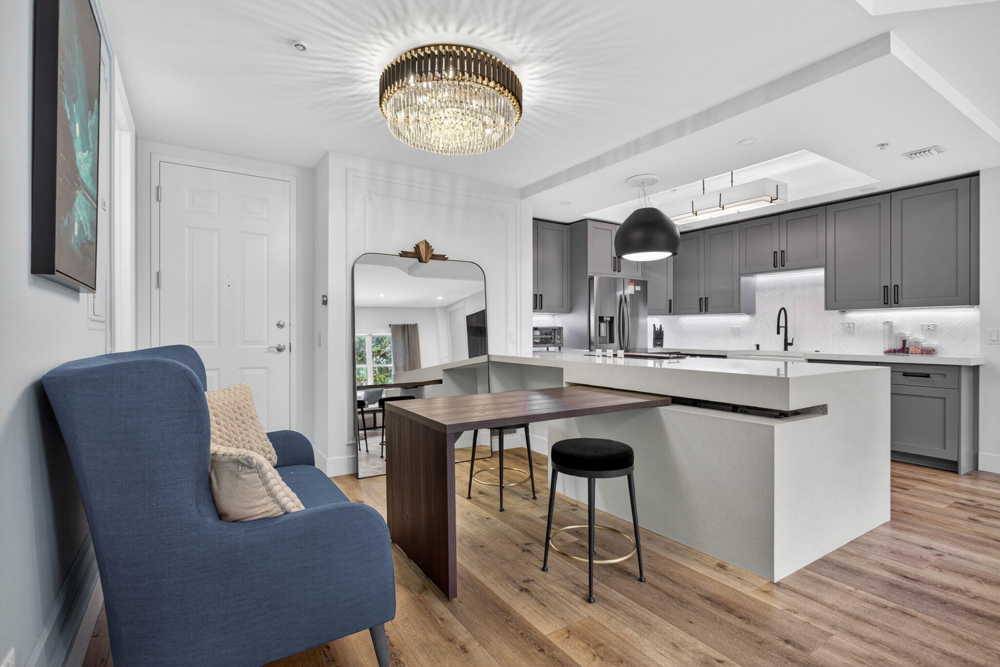 WILTON STATION RES CONDO - Residential