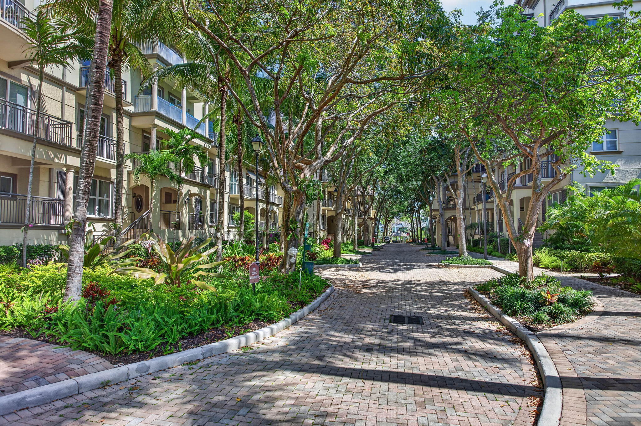 WILTON STATION RES CONDO - Residential