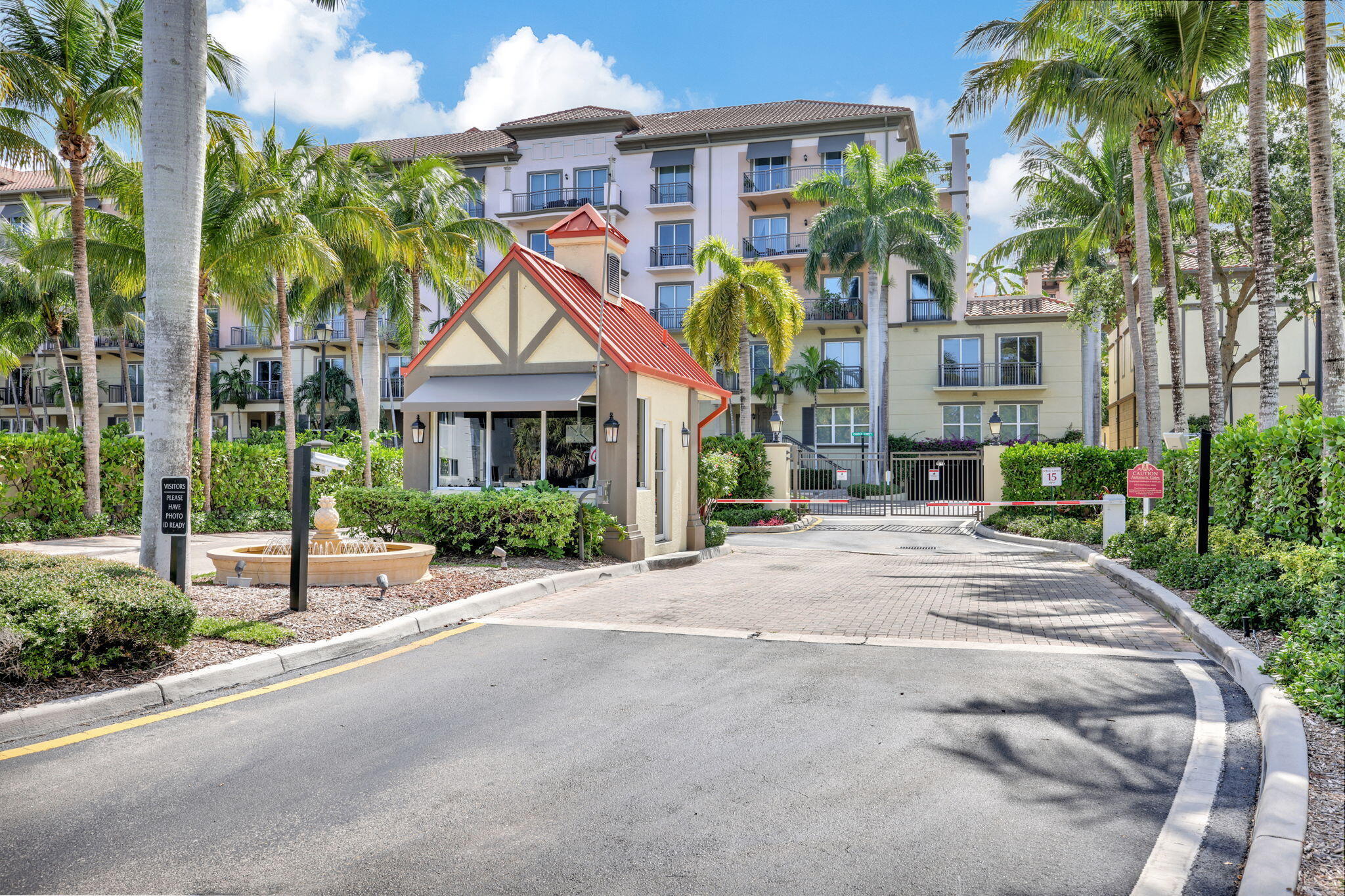 WILTON STATION RES CONDO - Residential