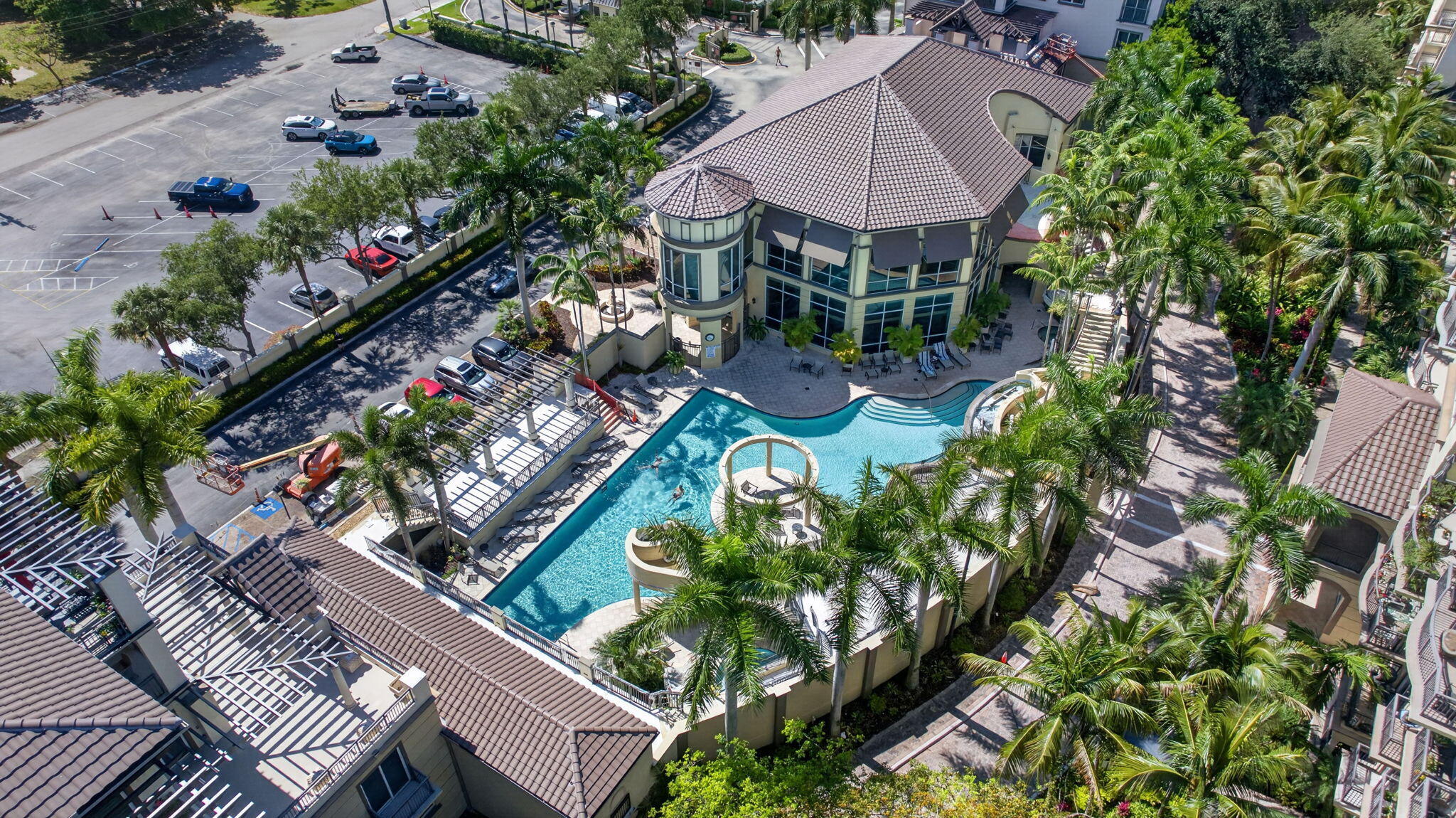 WILTON STATION RES CONDO - Residential