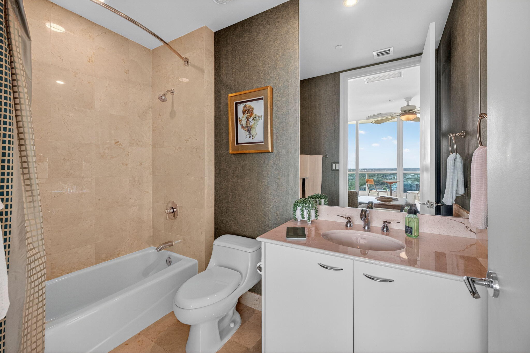 AQUAZUL CONDO - Residential