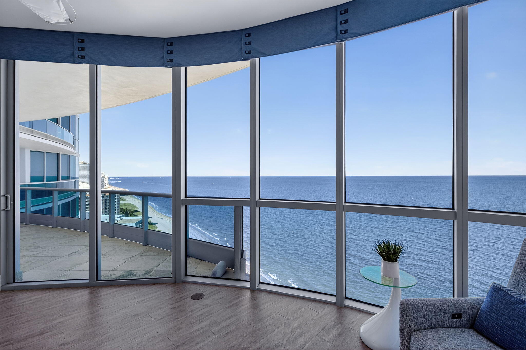 AQUAZUL CONDO - Residential