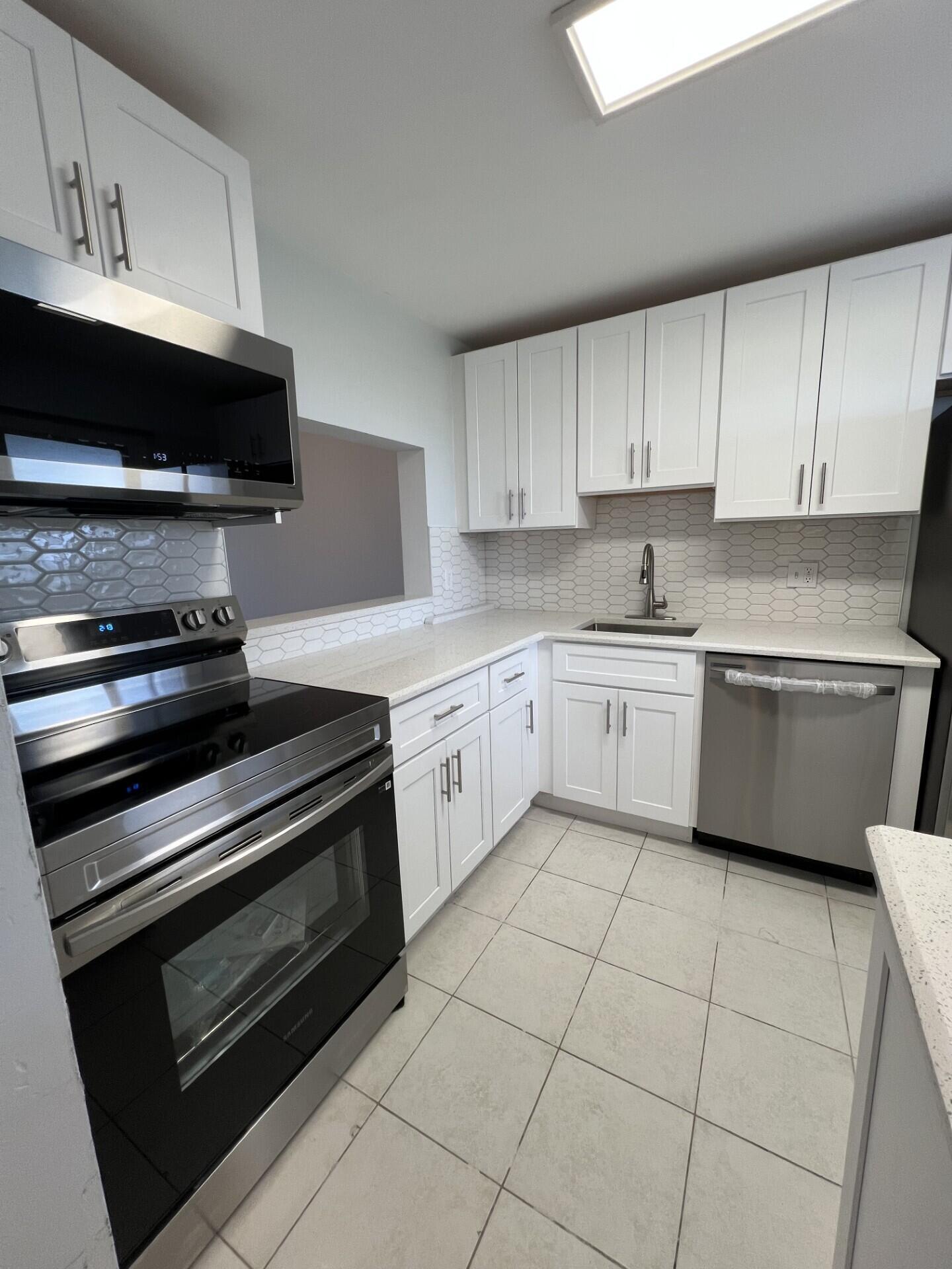 BOCA TEECA CONDO 4 - Residential Lease