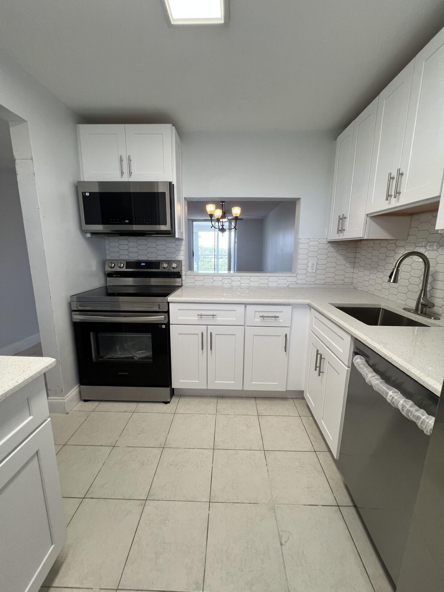 BOCA TEECA CONDO 4 - Residential Lease