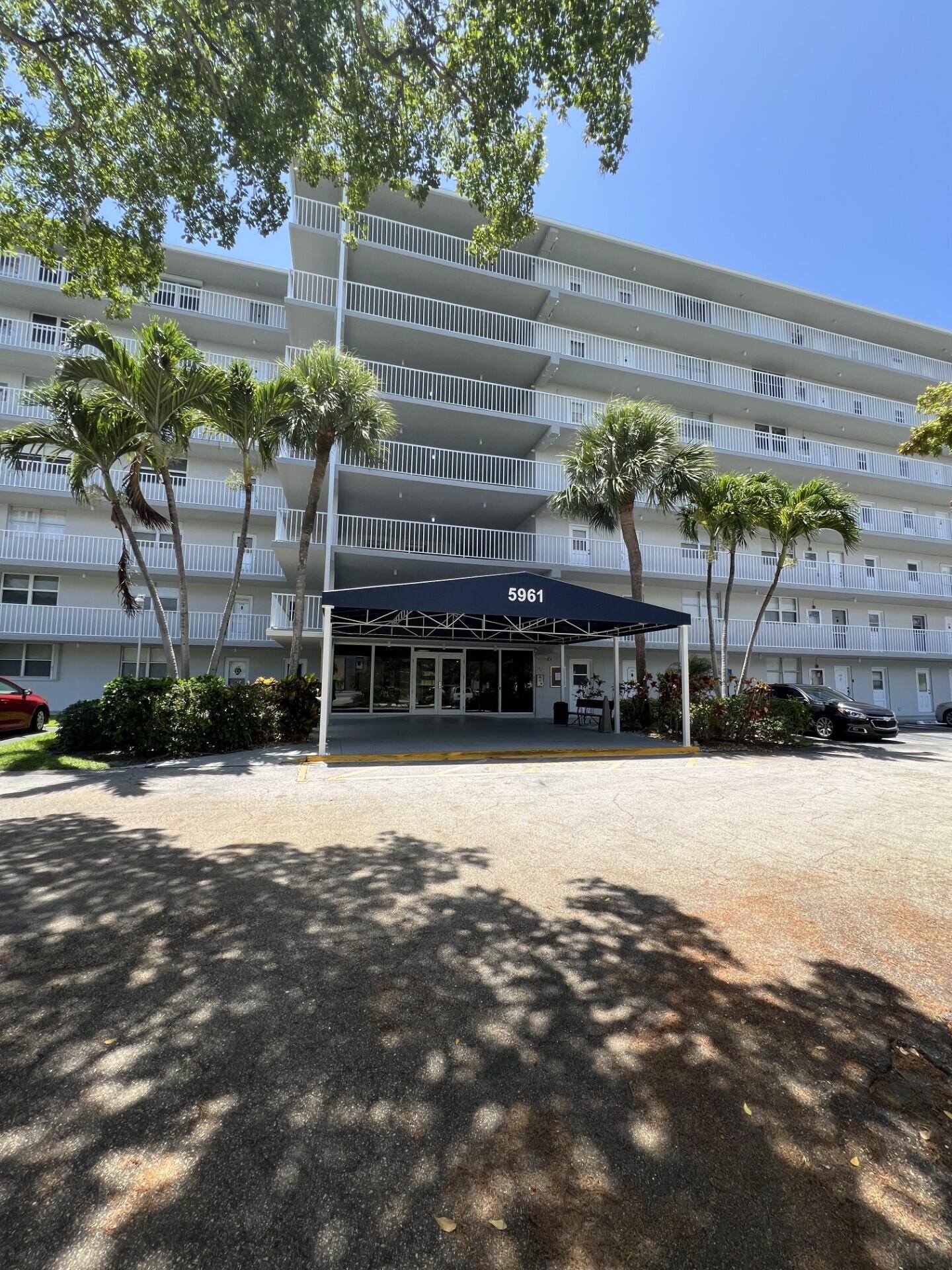 BOCA TEECA CONDO 4 - Residential Lease