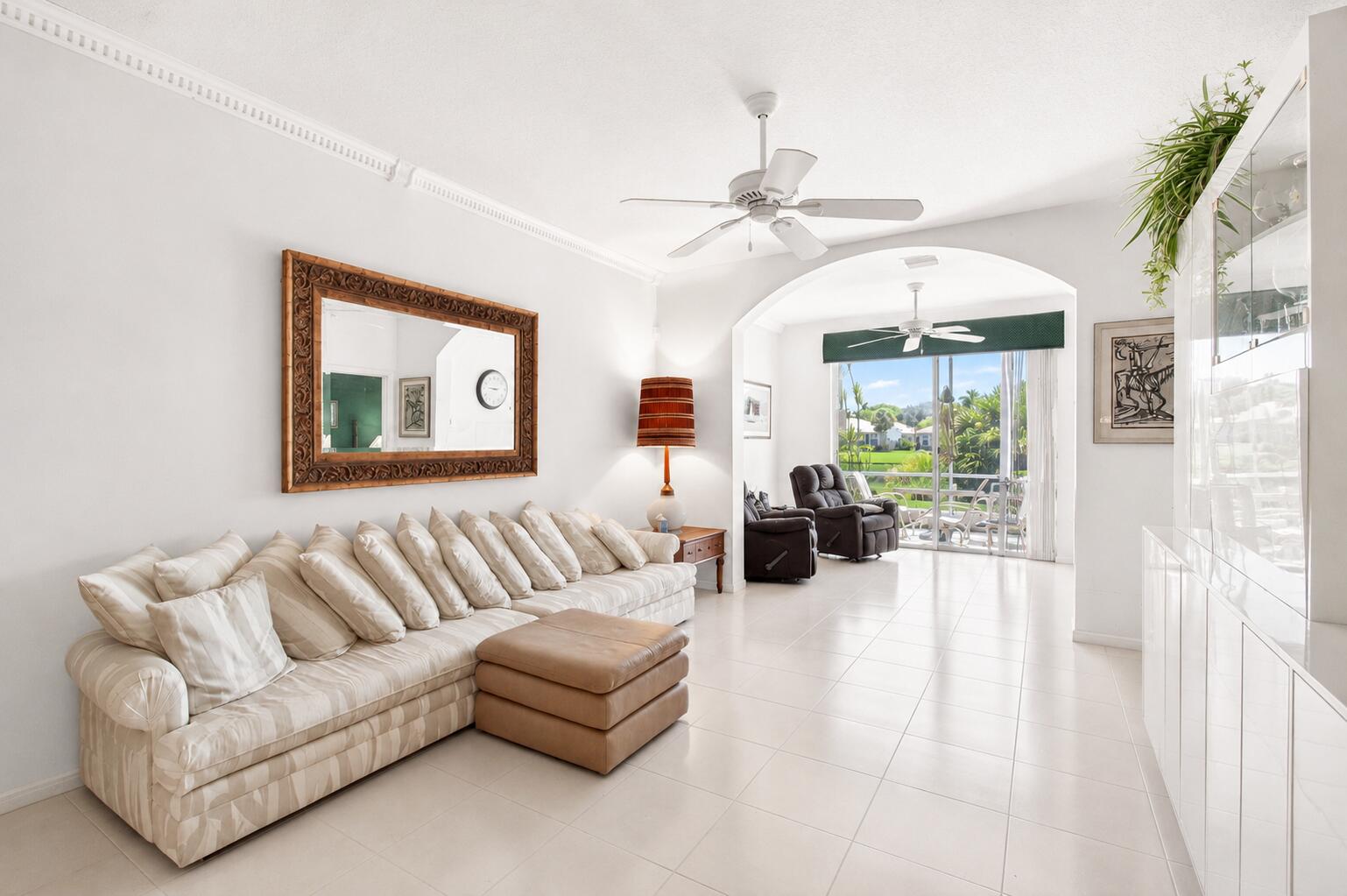 MAJESTIC ISLES - Residential