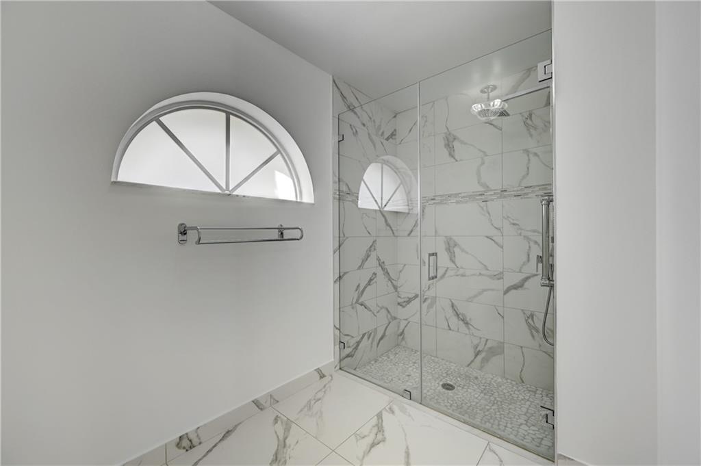 Diaflor Sub 138-5 B - Residential