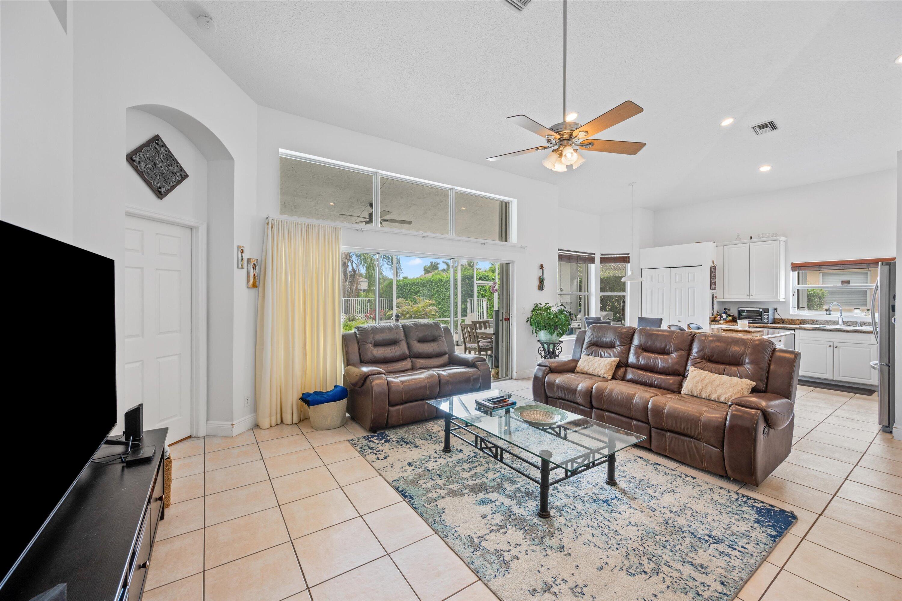 GRAND ISLES - Residential