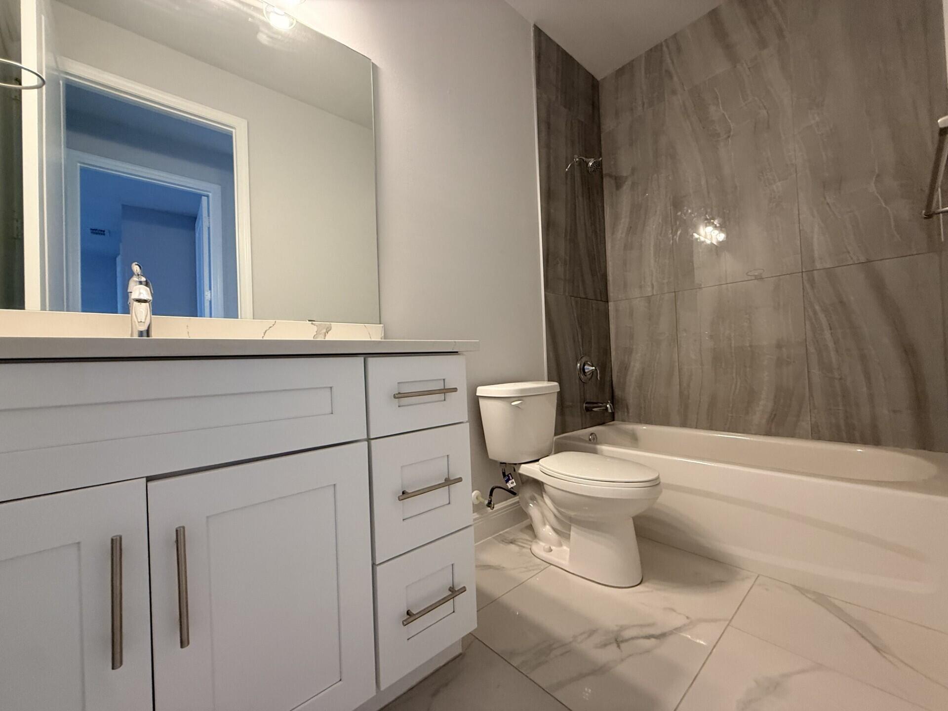 PORT ST LUCIE SECTION 44 - Residential Lease