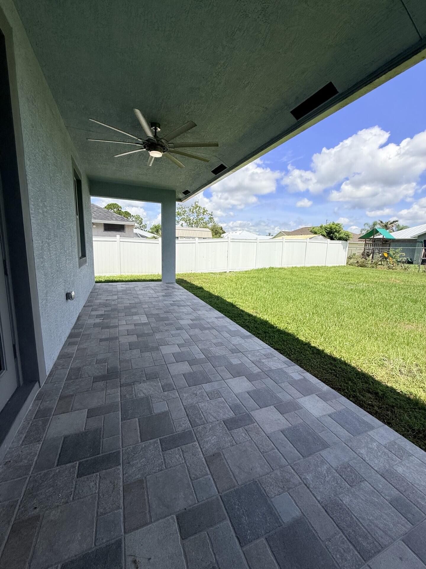 PORT ST LUCIE SECTION 44 - Residential Lease