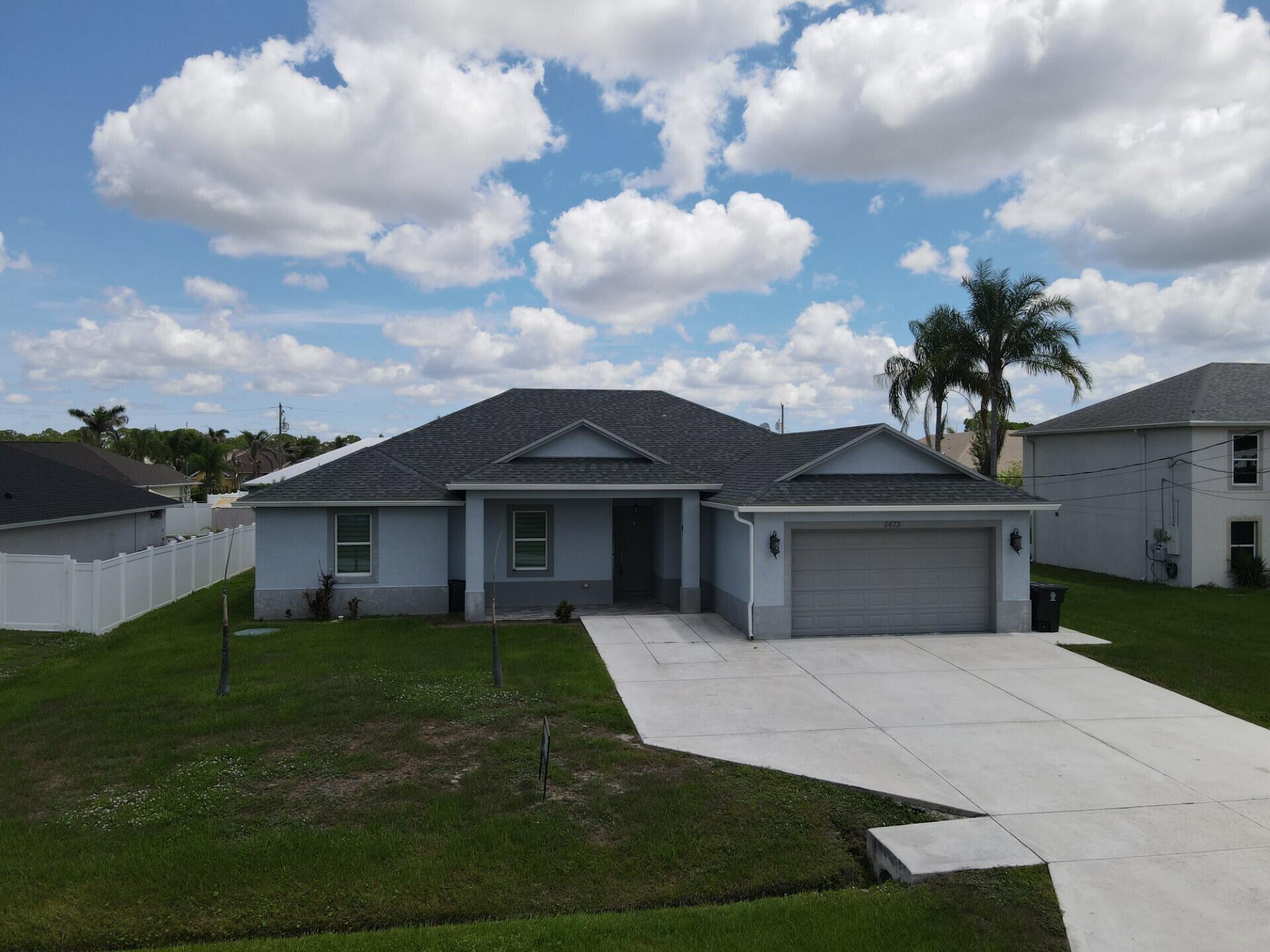 PORT ST LUCIE SECTION 44 - Residential Lease