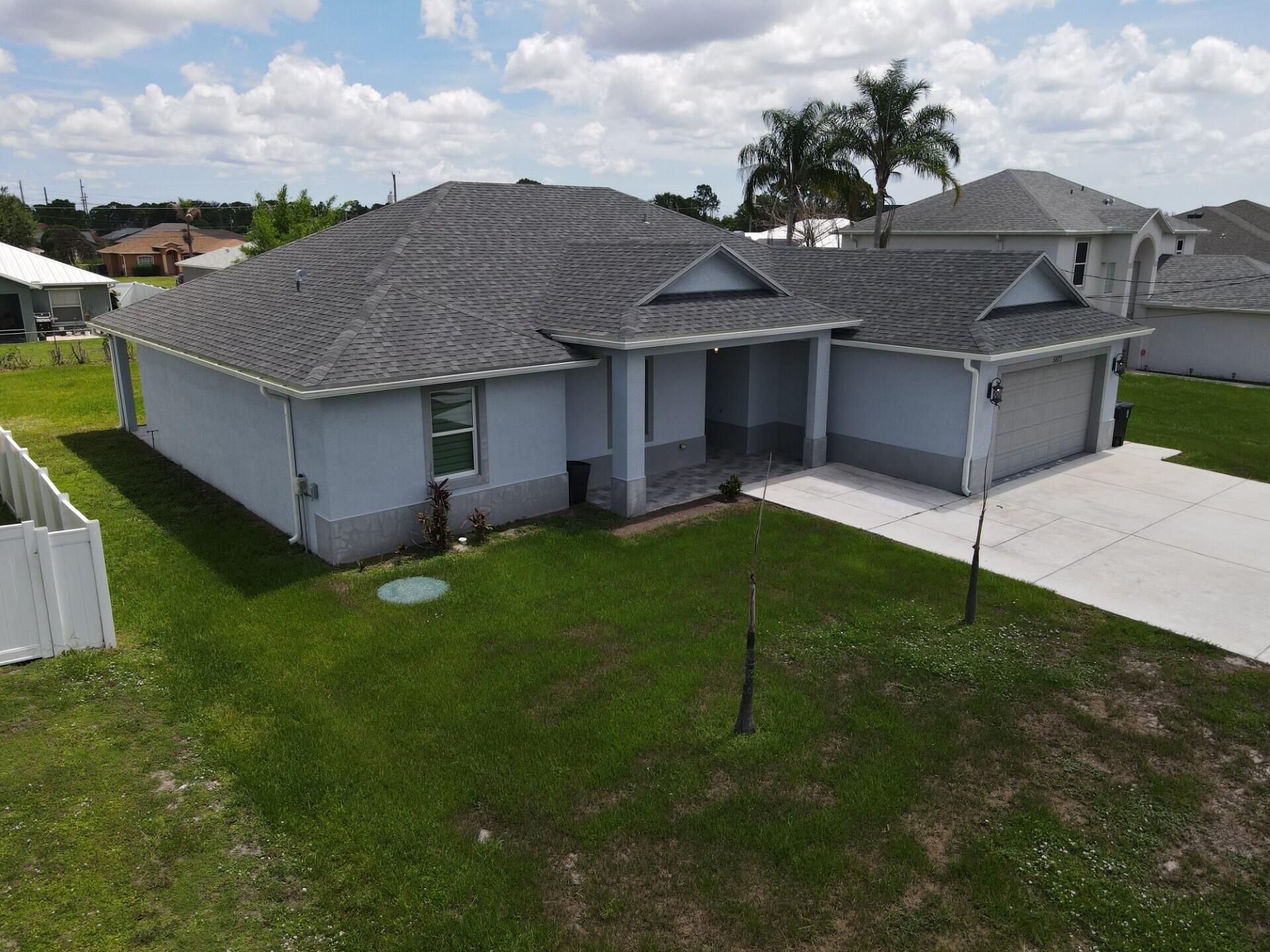 PORT ST LUCIE SECTION 44 - Residential Lease
