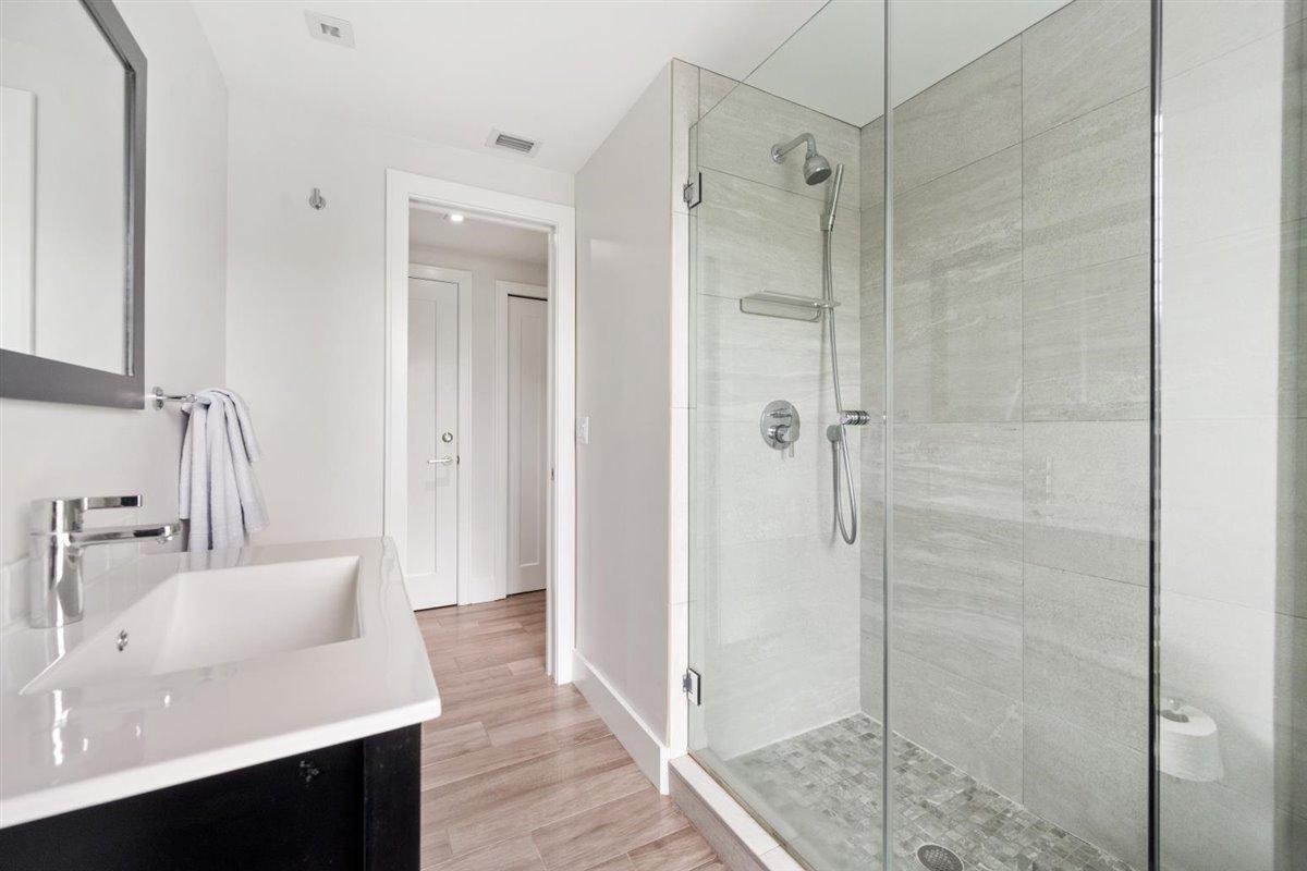 PEBBLEWOOD CONDO - Residential Lease