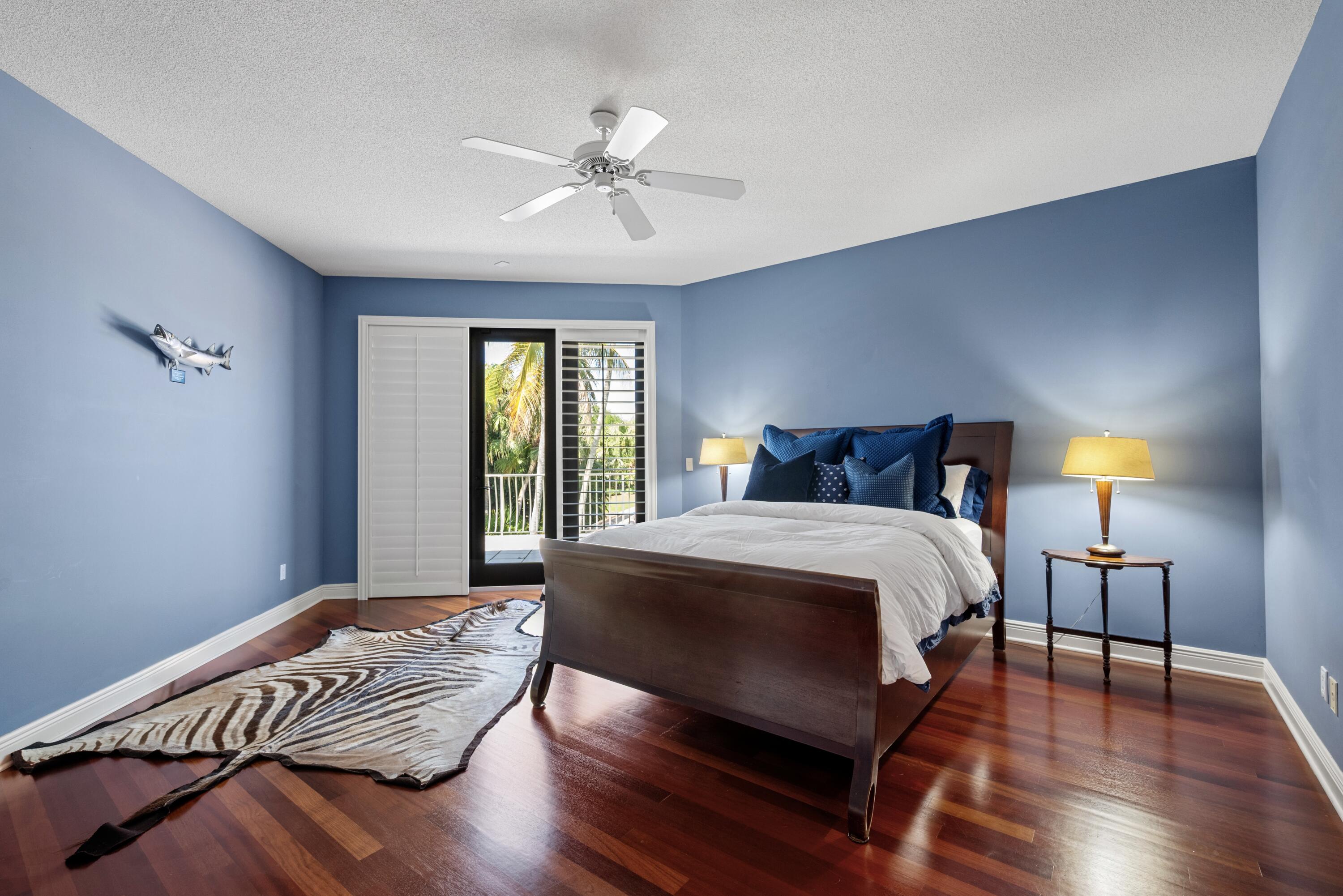 LONG LAKE ESTATES - Residential