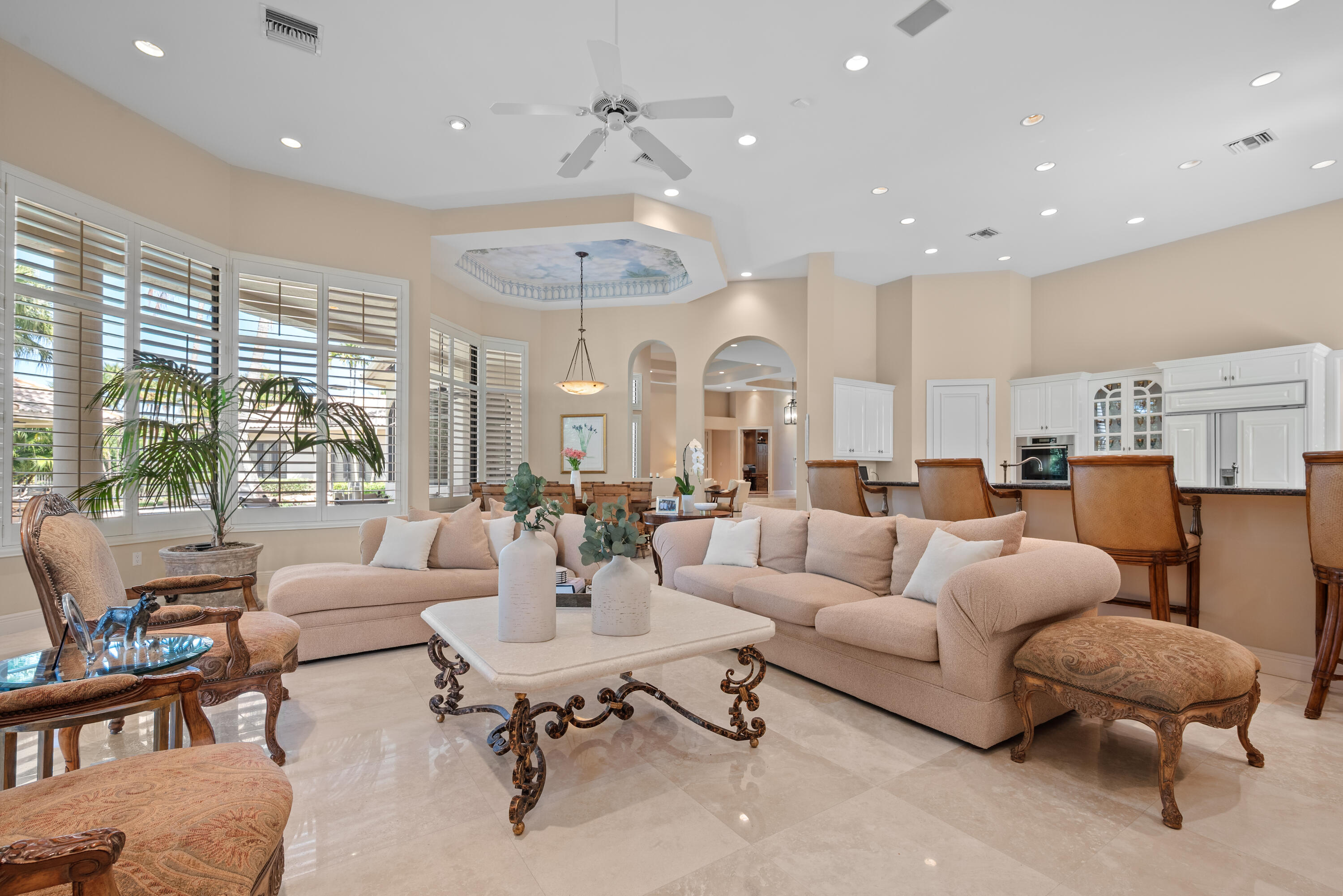 LONG LAKE ESTATES - Residential