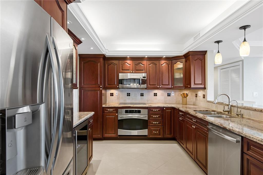 Galt Ocean Club - Residential