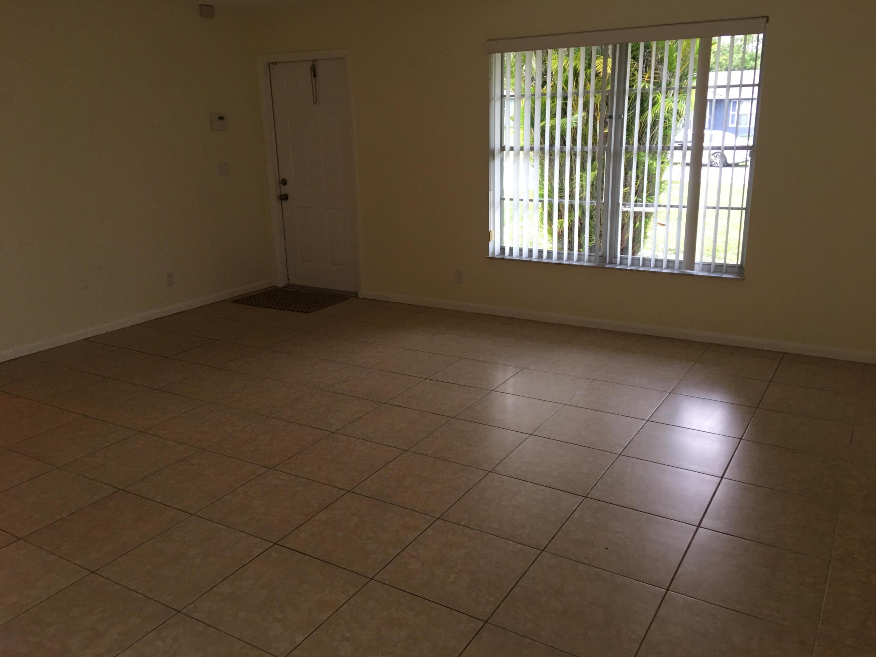 SANDCASTLE ESTATES - Residential Lease