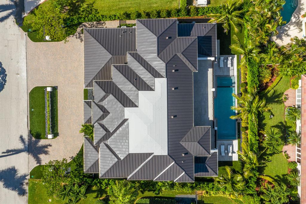 ROYAL PALM YACHT & COUNTRY CLUB - Residential