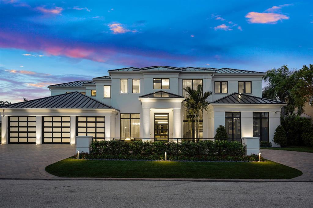 ROYAL PALM YACHT & COUNTRY CLUB - Residential