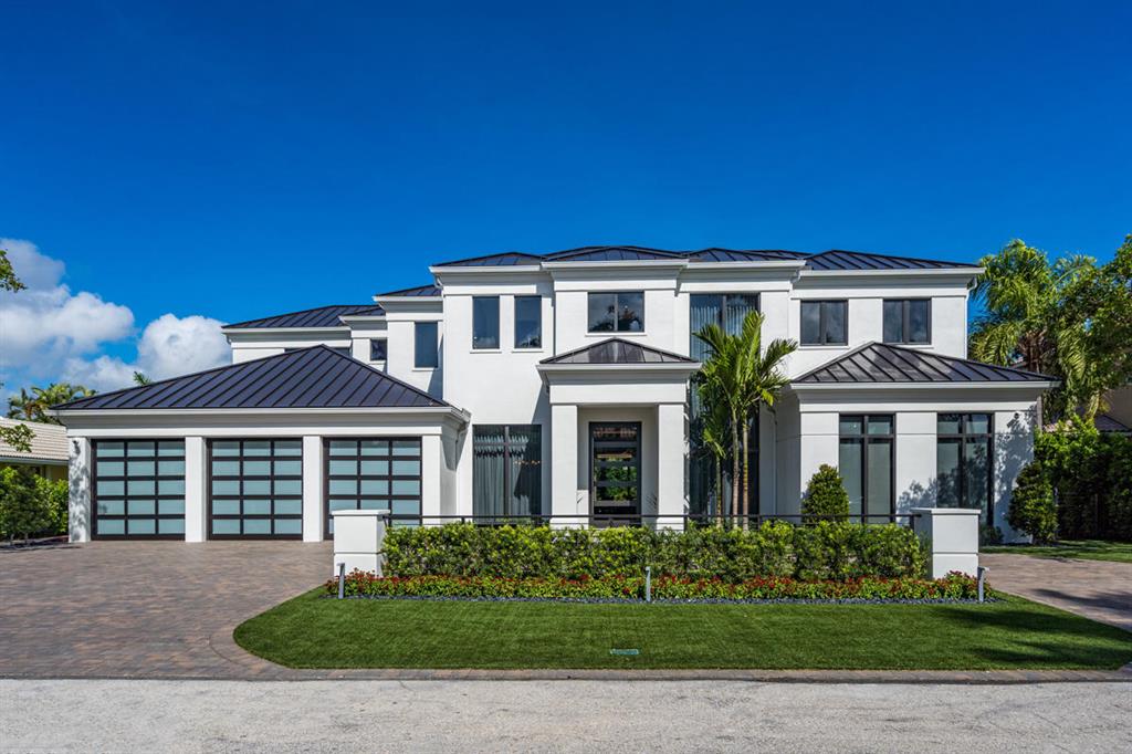 ROYAL PALM YACHT & COUNTRY CLUB - Residential
