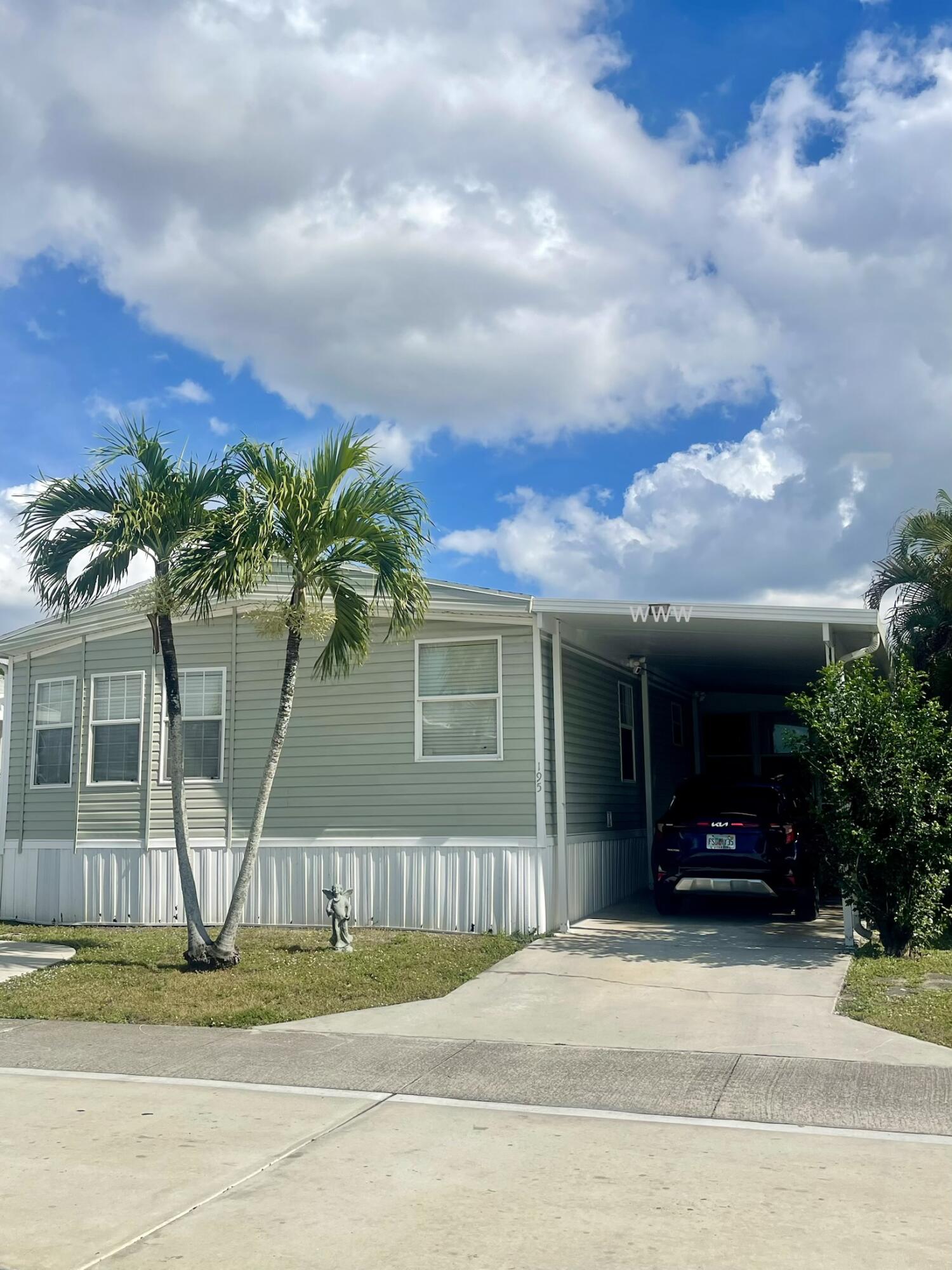 Palm Beach Plantation - Residential Lease