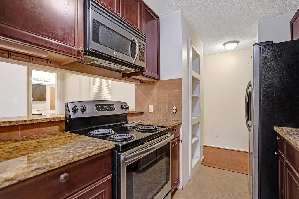 BOYNTON LANDINGS CONDO - Residential