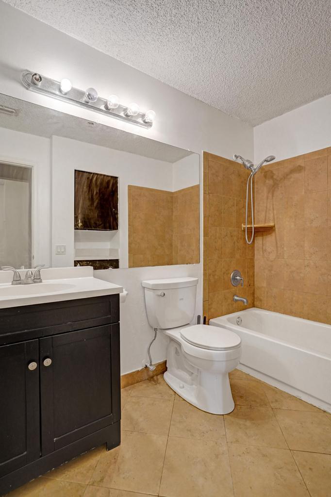 BOYNTON LANDINGS CONDO - Residential