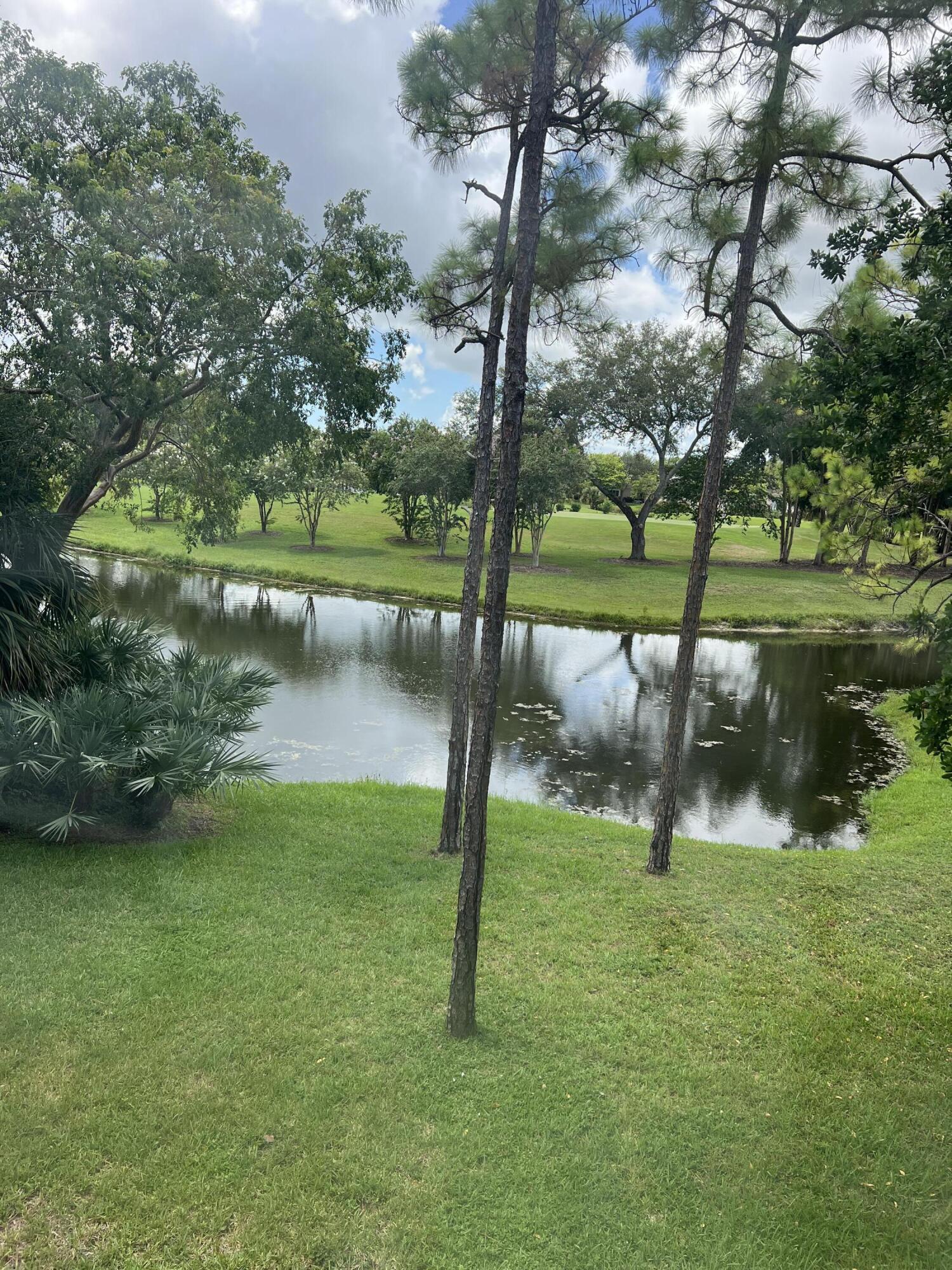 PALM BEACH TRACE - Residential Lease