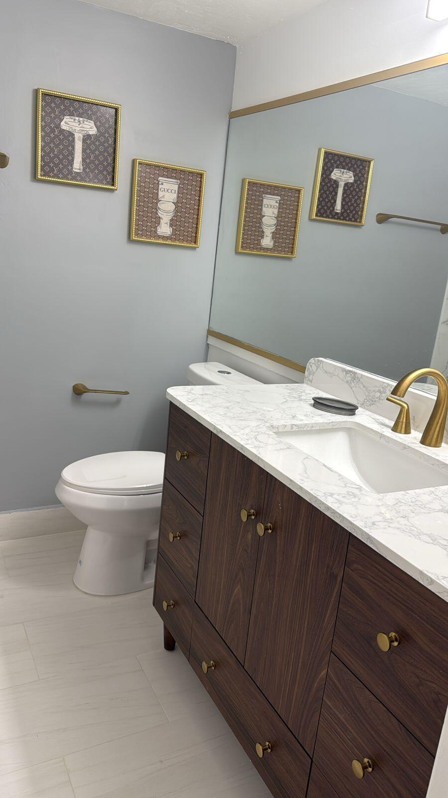 PALM BEACH TRACE - Residential Lease