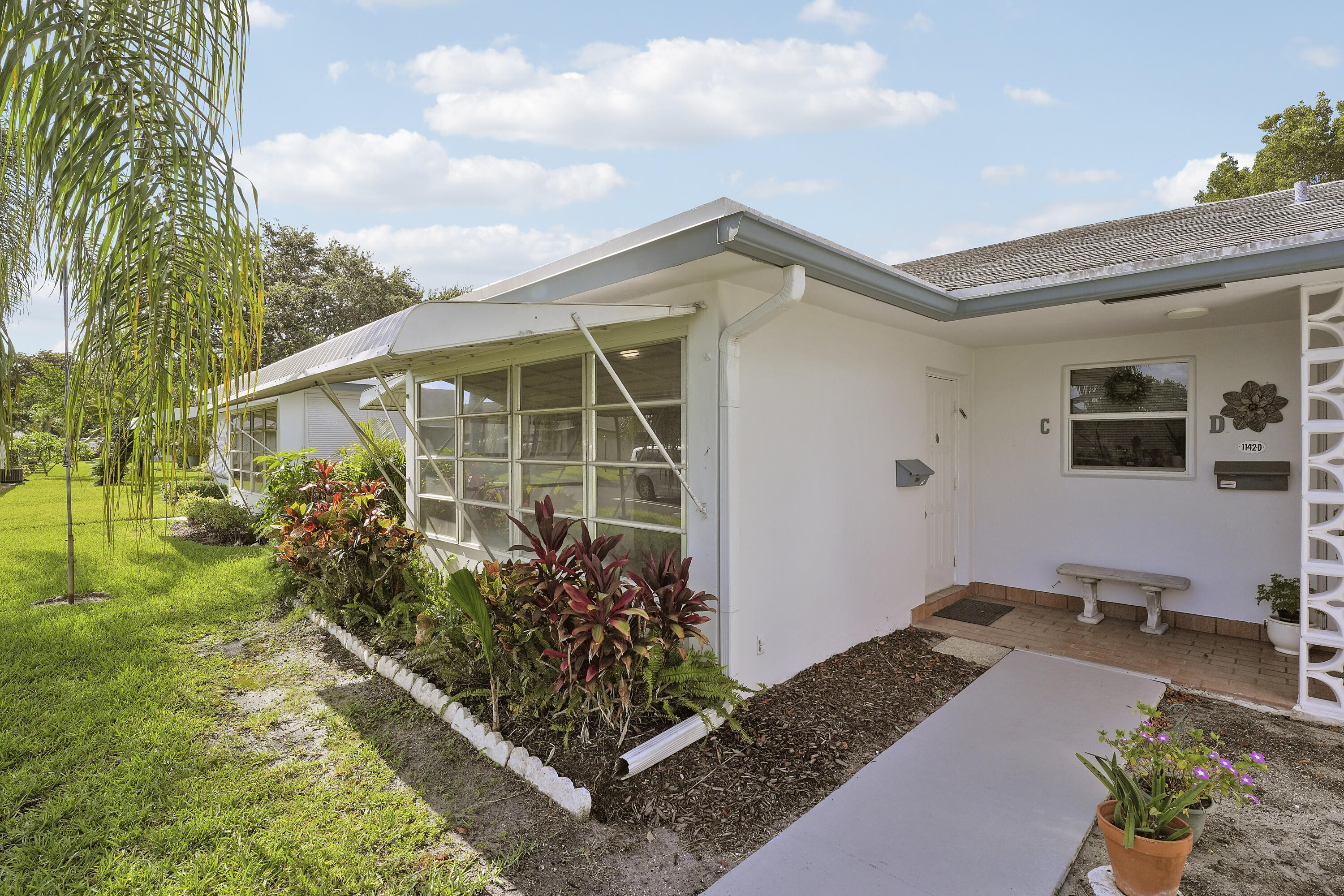 HIGH POINT OF DELRAY SEC 5 CONDO - Residential Lease