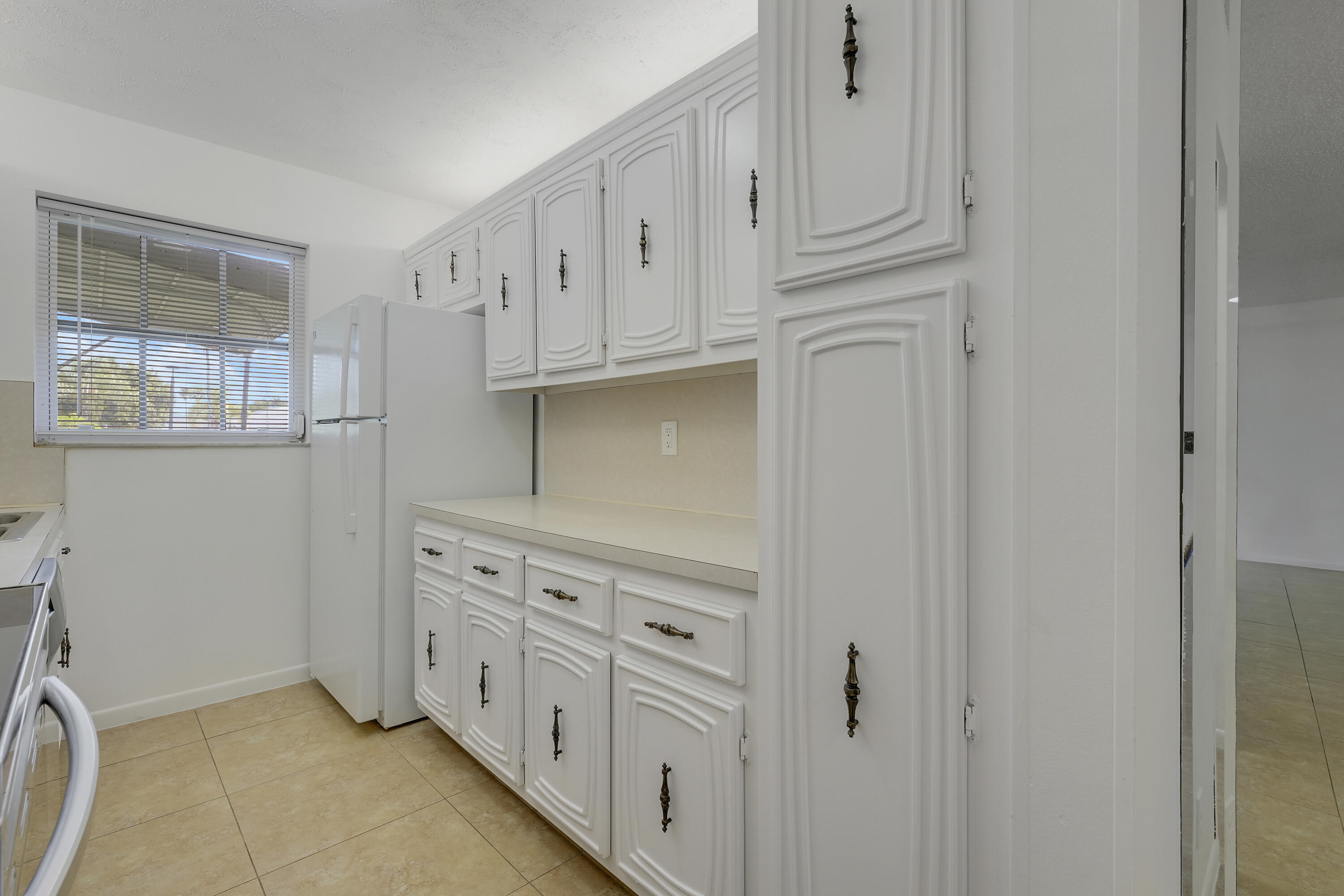 HIGH POINT OF DELRAY SEC 5 CONDO - Residential Lease