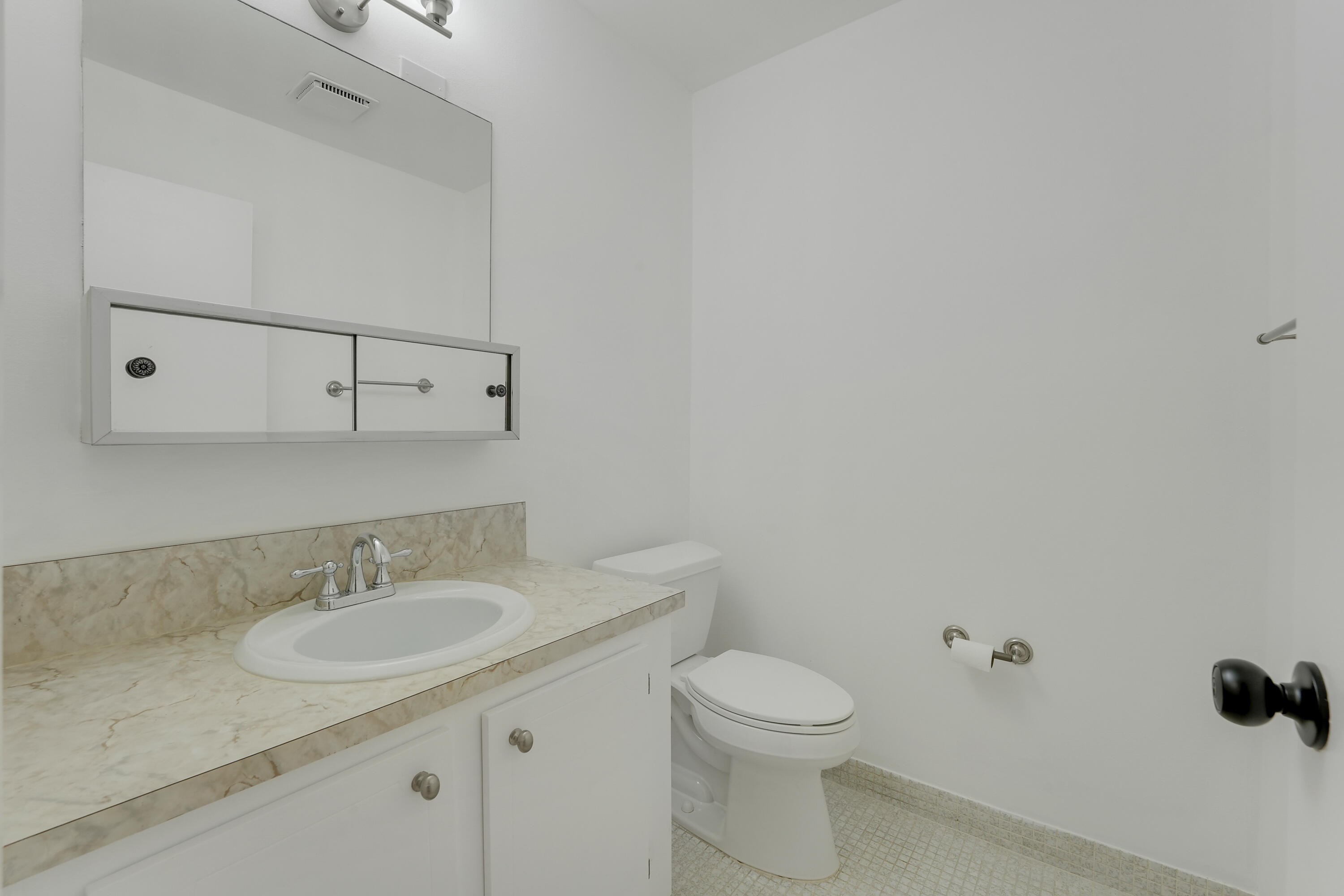 HIGH POINT OF DELRAY SEC 5 CONDO - Residential Lease