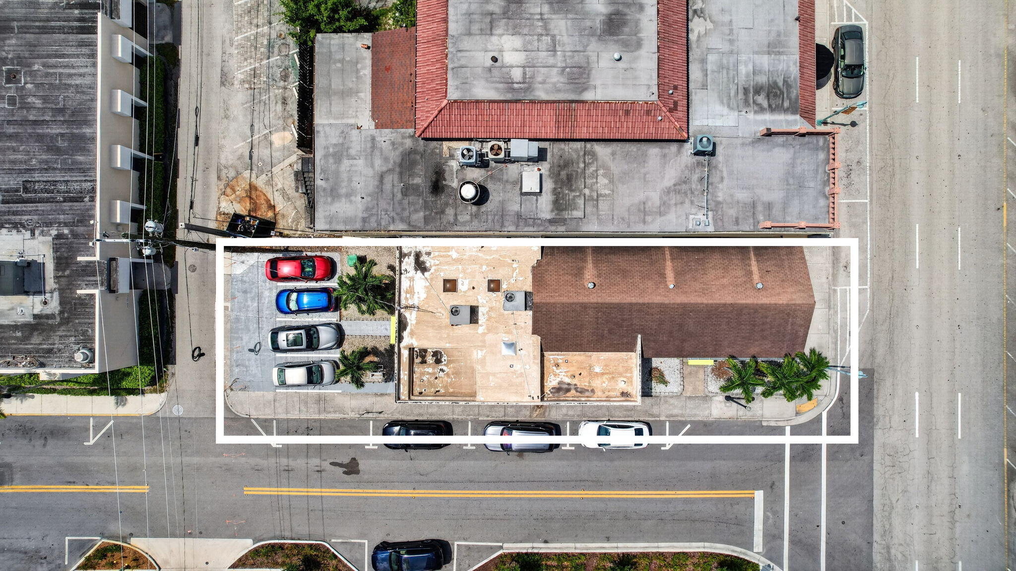 Hollywood - Residential Income
