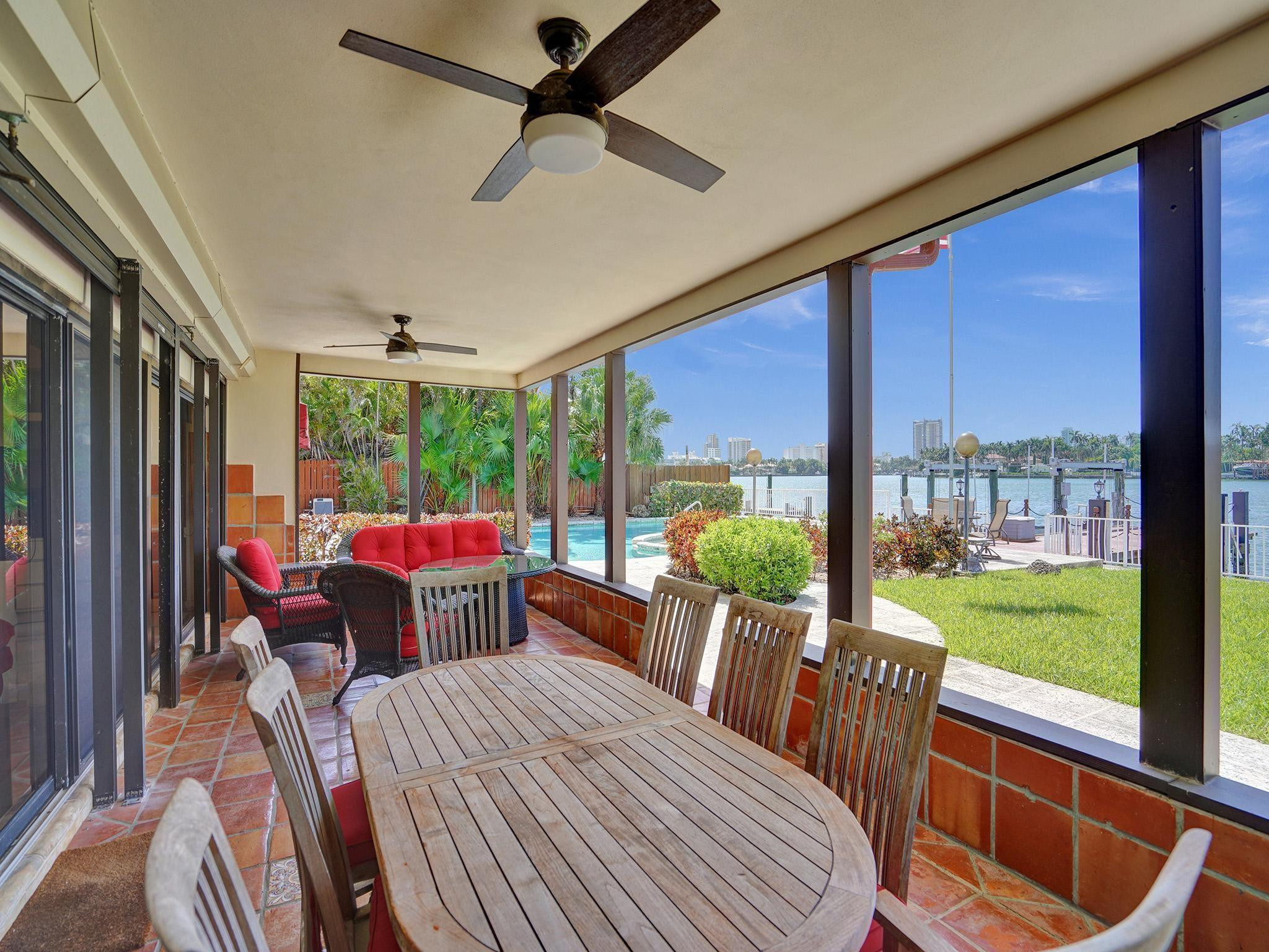 Ocean Side Sec Isle Norma - Residential