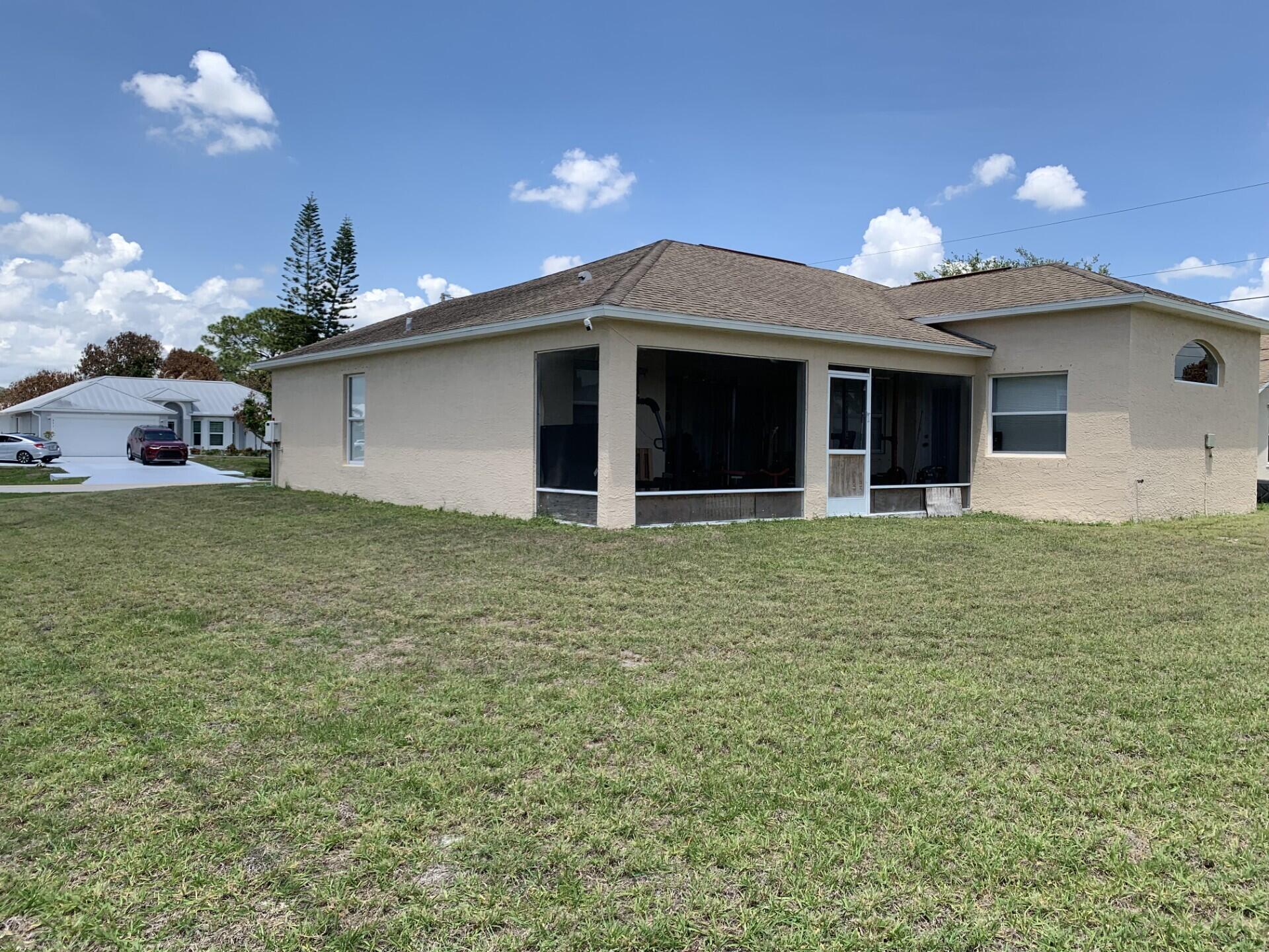 PORT ST LUCIE SECTION 9 - Residential