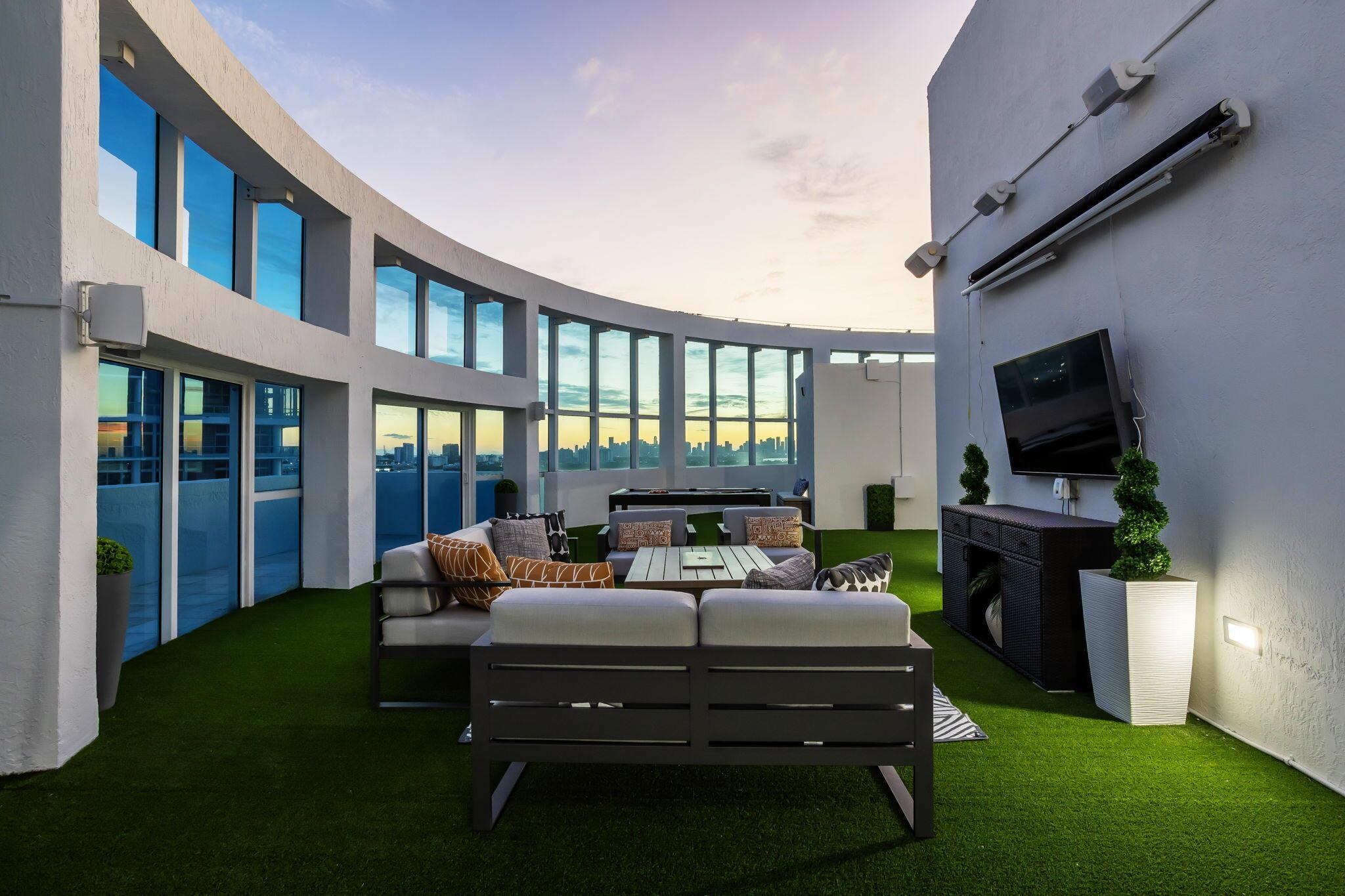 MOSAIC ON MIAMI BEACH CONDO - Residential
