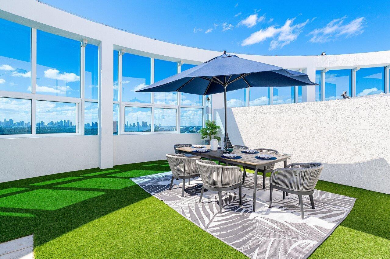 MOSAIC ON MIAMI BEACH CONDO - Residential