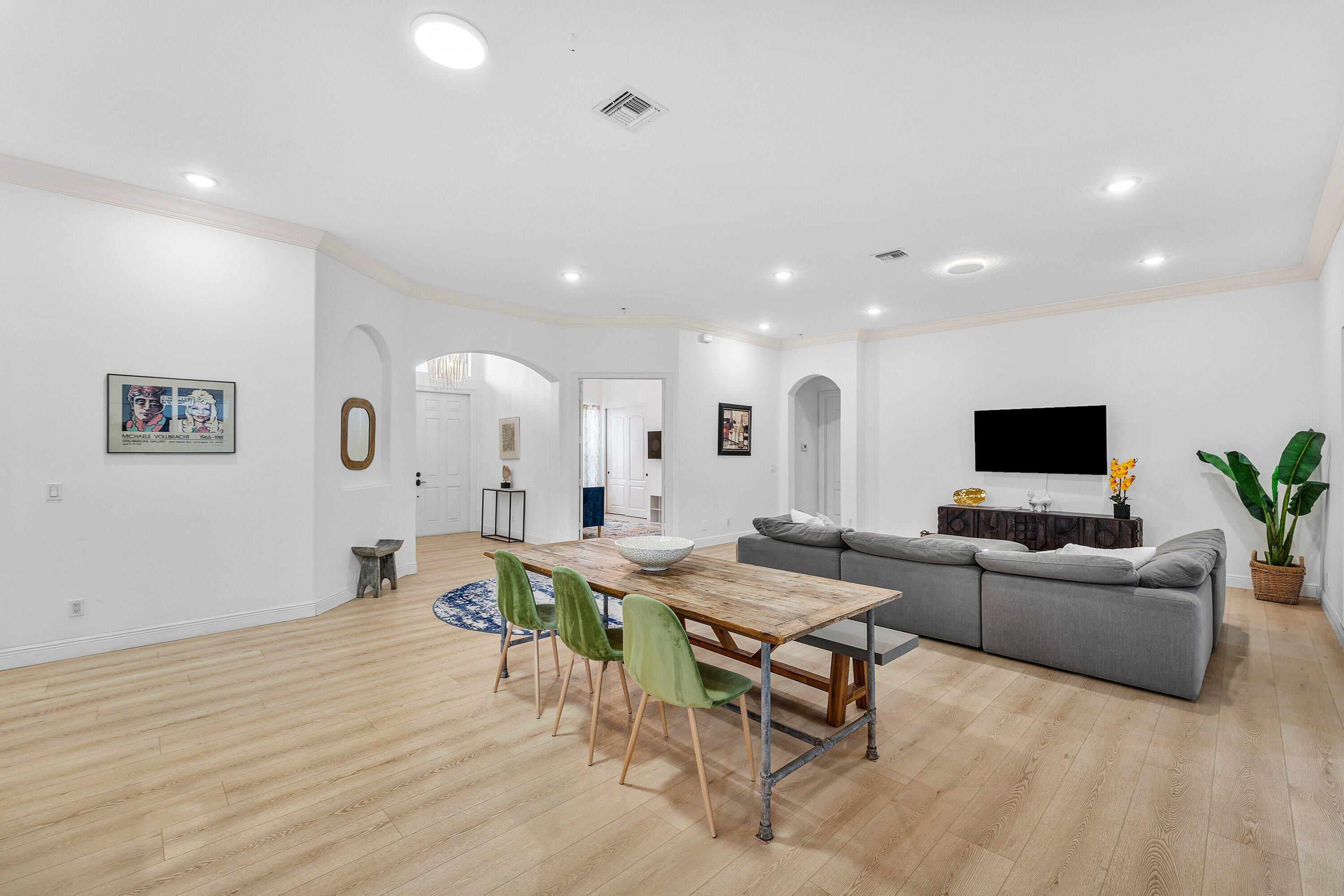 GOLF AND TENNIS VILLAGE PH 3 - Residential