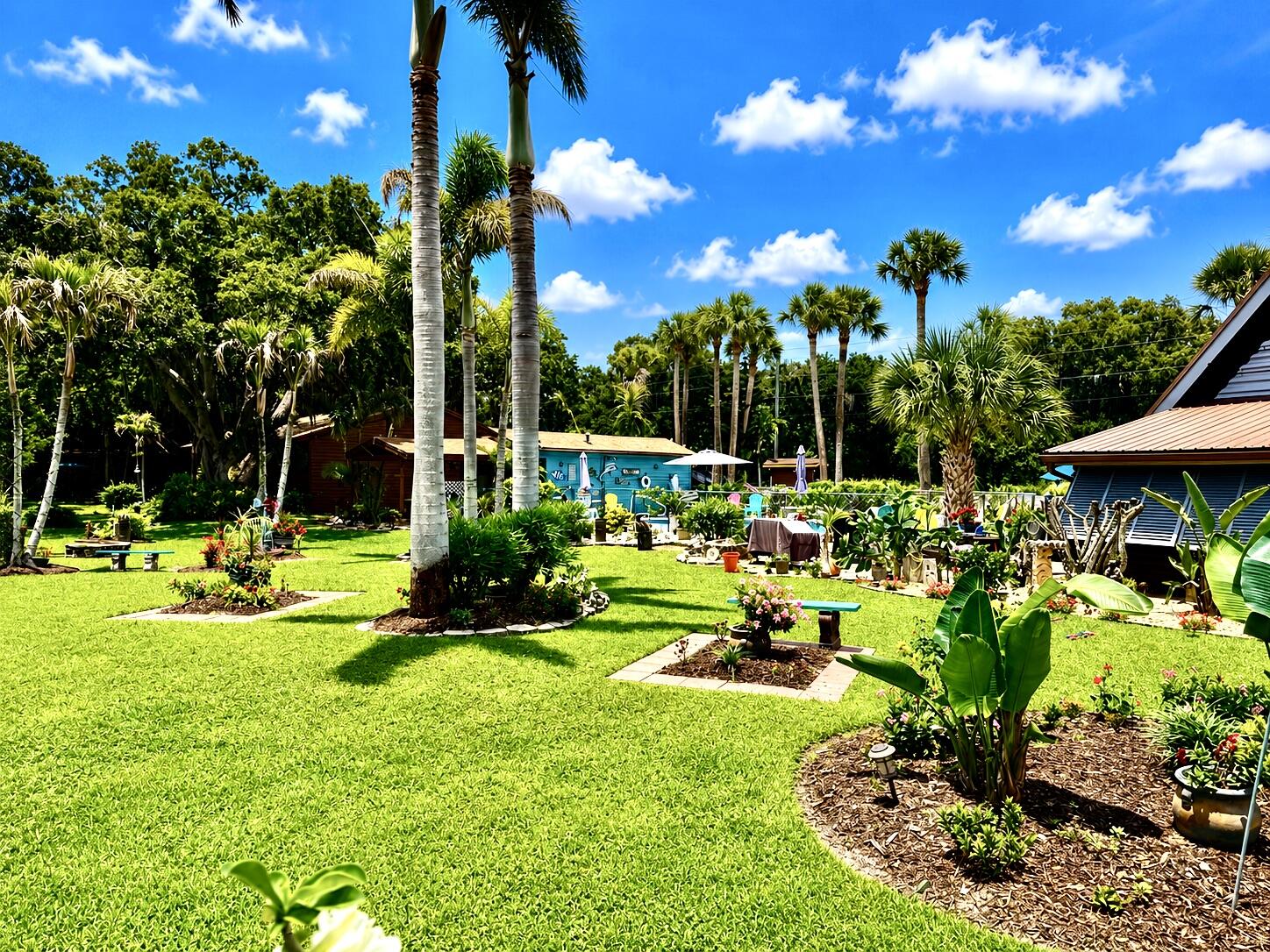 LOG HARBOR CONDOMINIUM - Residential
